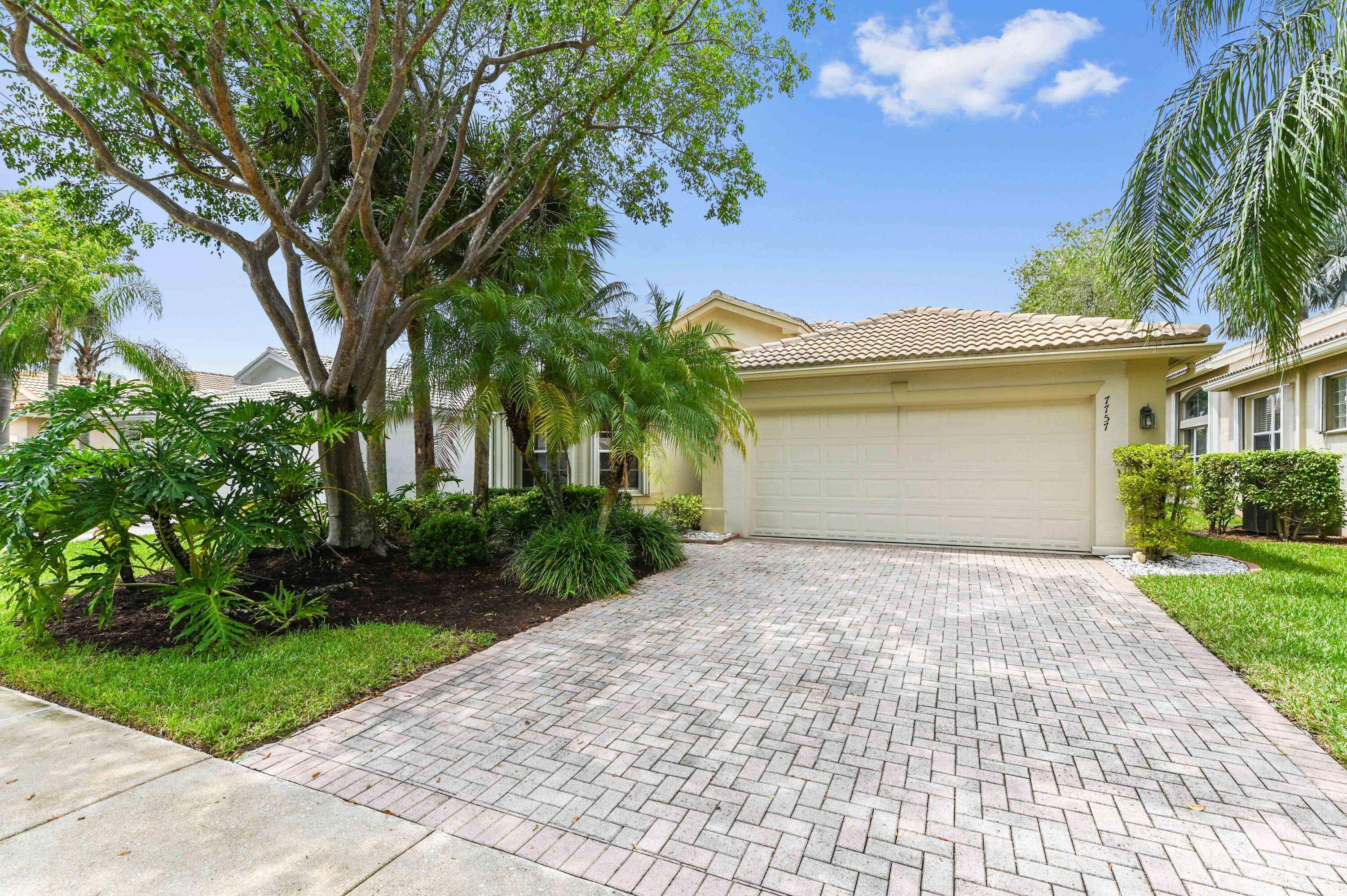 Lake Worth, FL 33467,7757 Coral Colony WAY