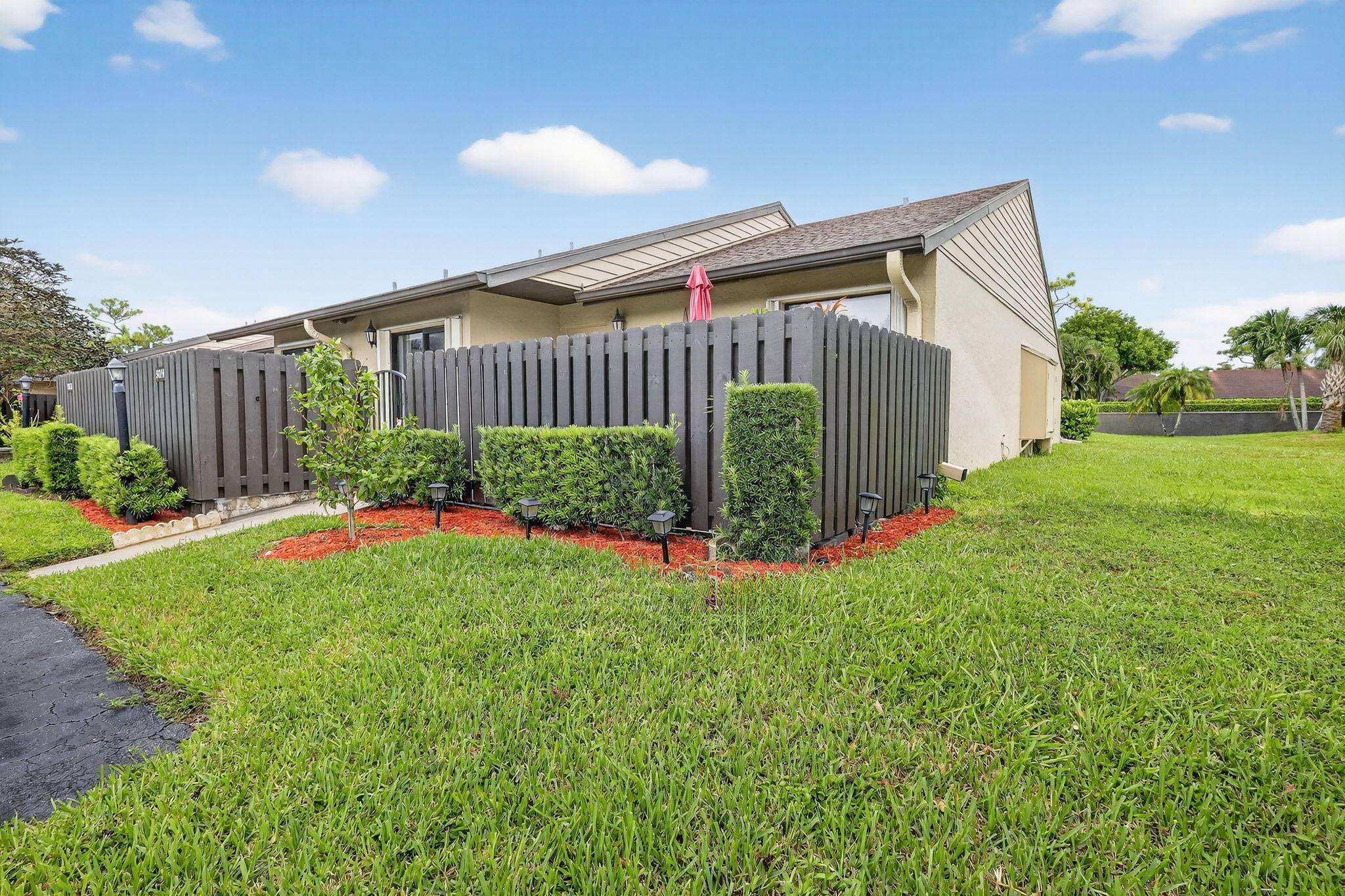 Greenacres, FL 33415,542 Shady Pine WAY H