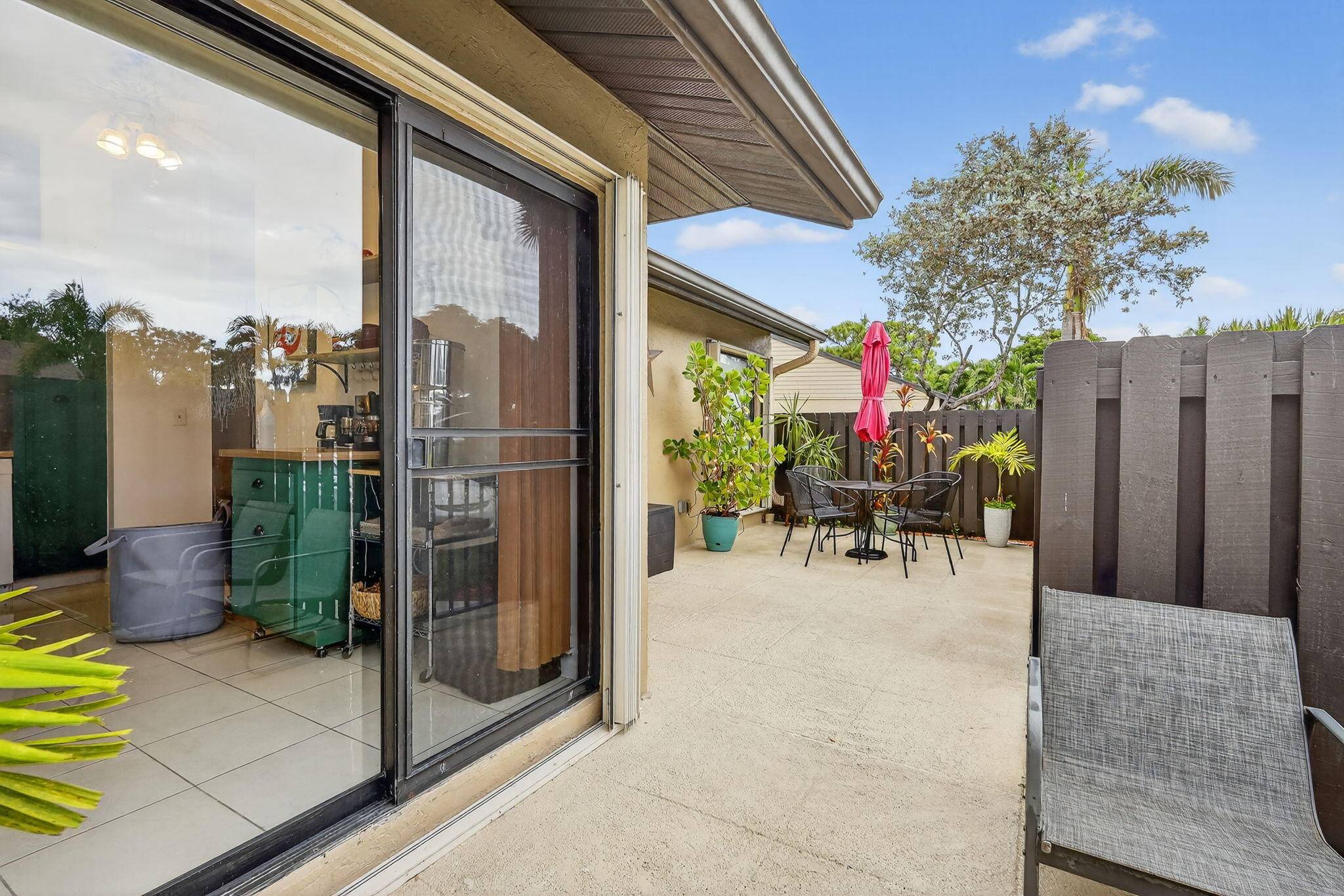 Greenacres, FL 33415,542 Shady Pine WAY H