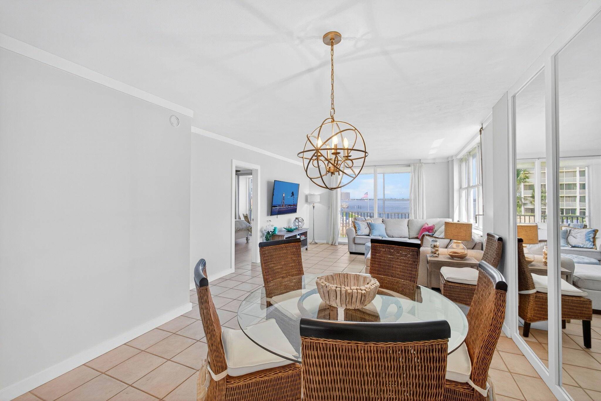 North Palm Beach, FL 33408,100 Paradise Harbour BLVD 204