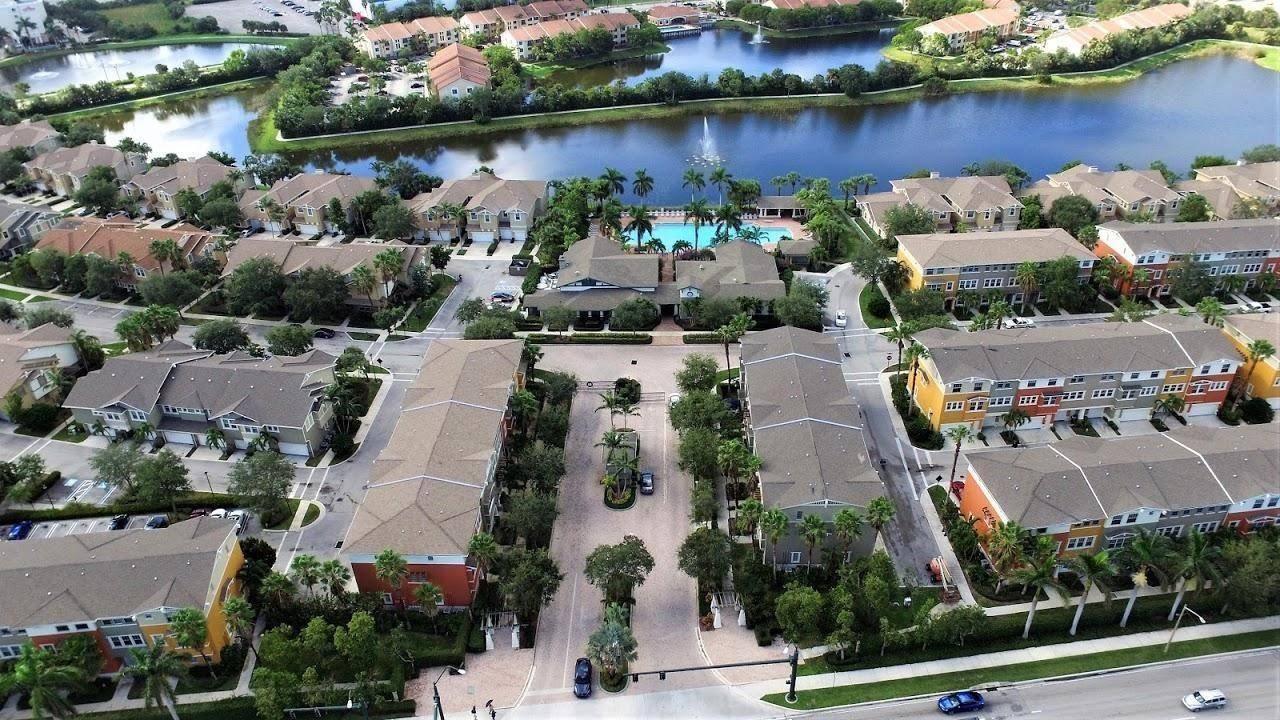 West Palm Beach, FL 33401,750 Millbrae CT 7