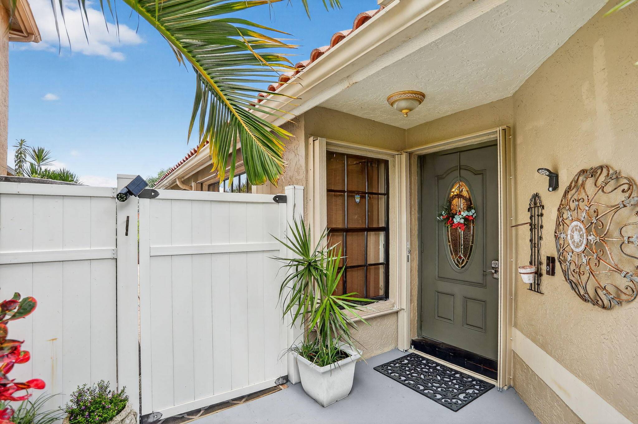 Boca Raton, FL 33433,8541 Old Towne WAY