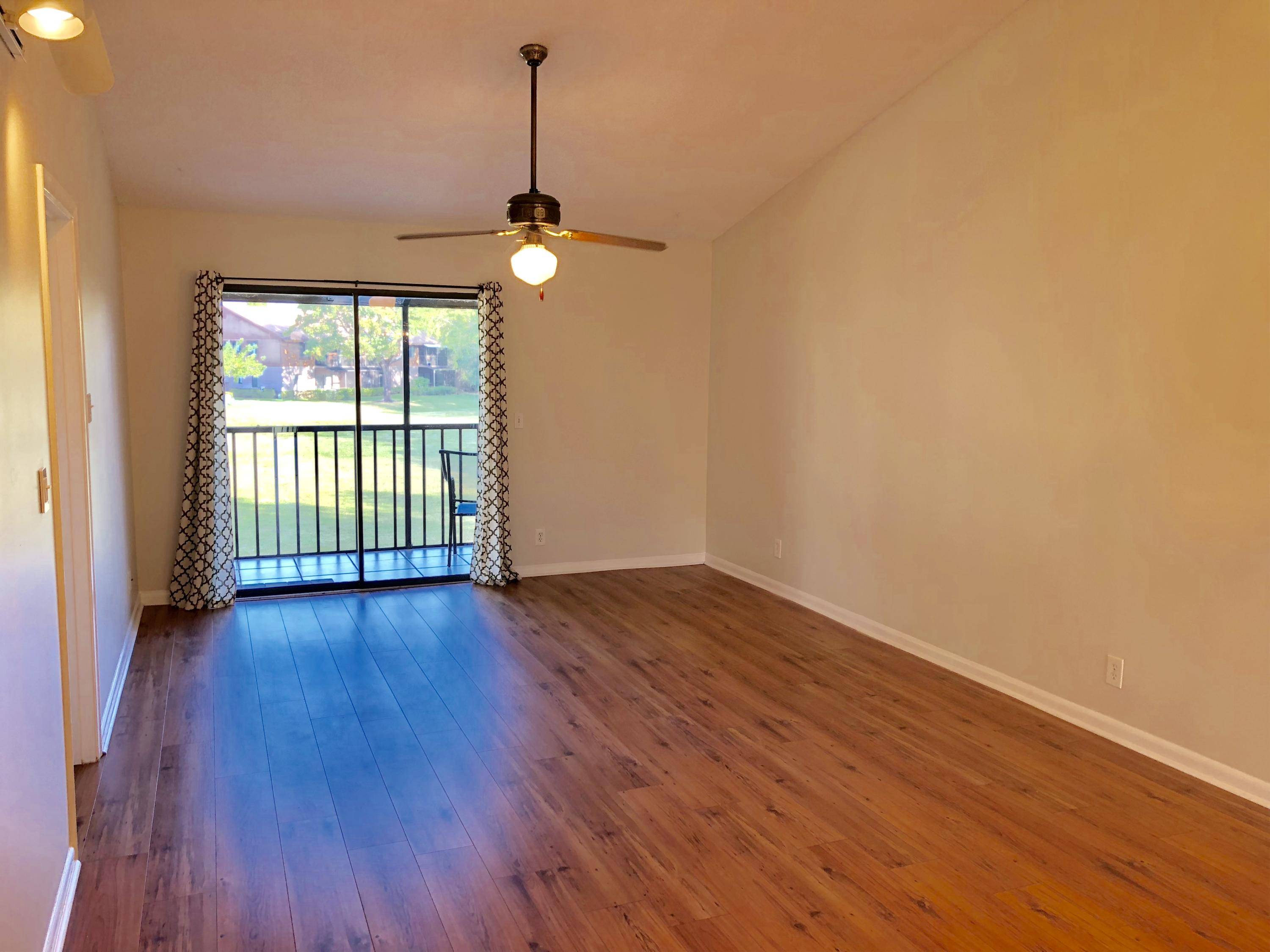 Delray Beach, FL 33445,2565 SW 22nd AVE 201