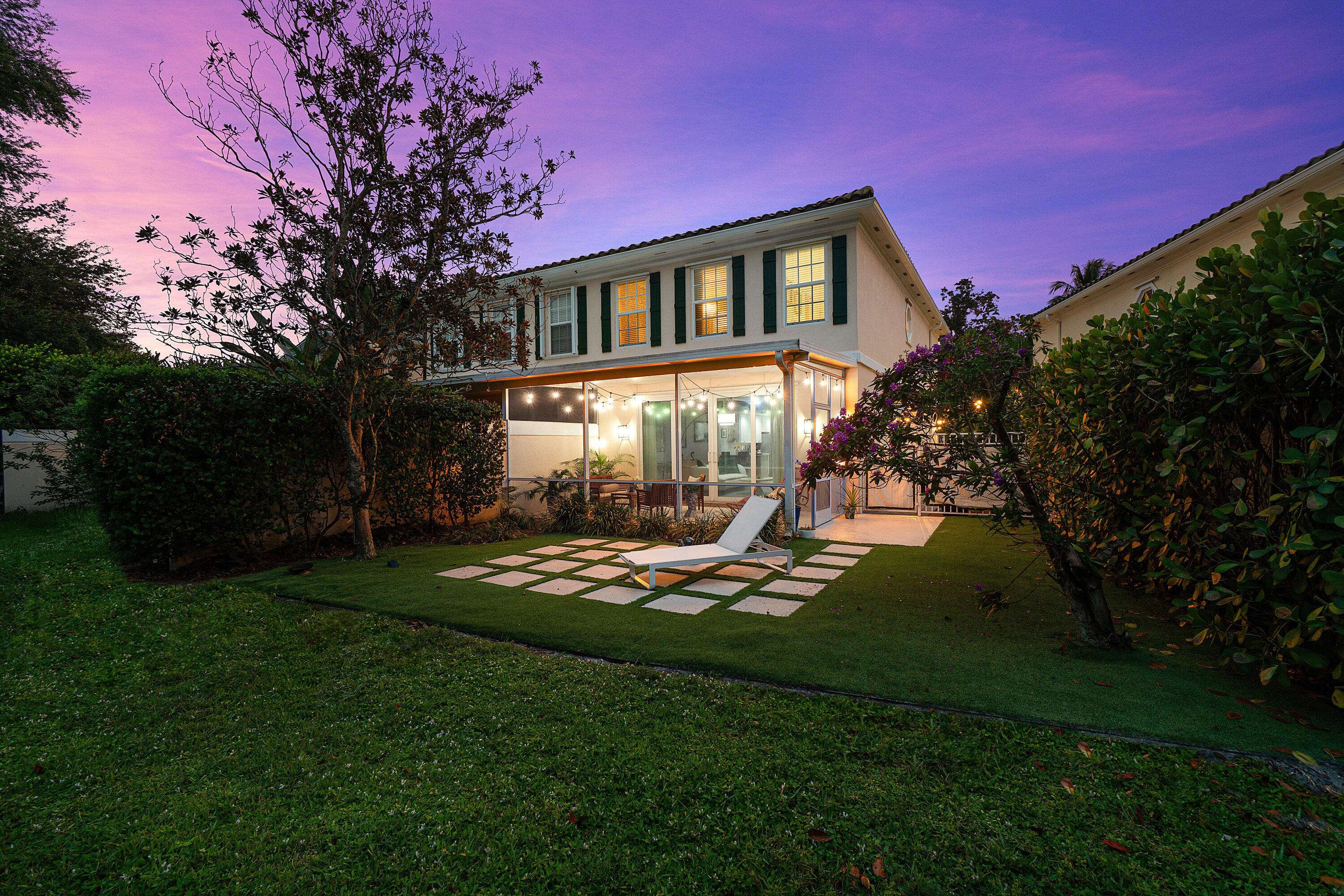 Palm Beach Gardens, FL 33410,462 Capistrano DR