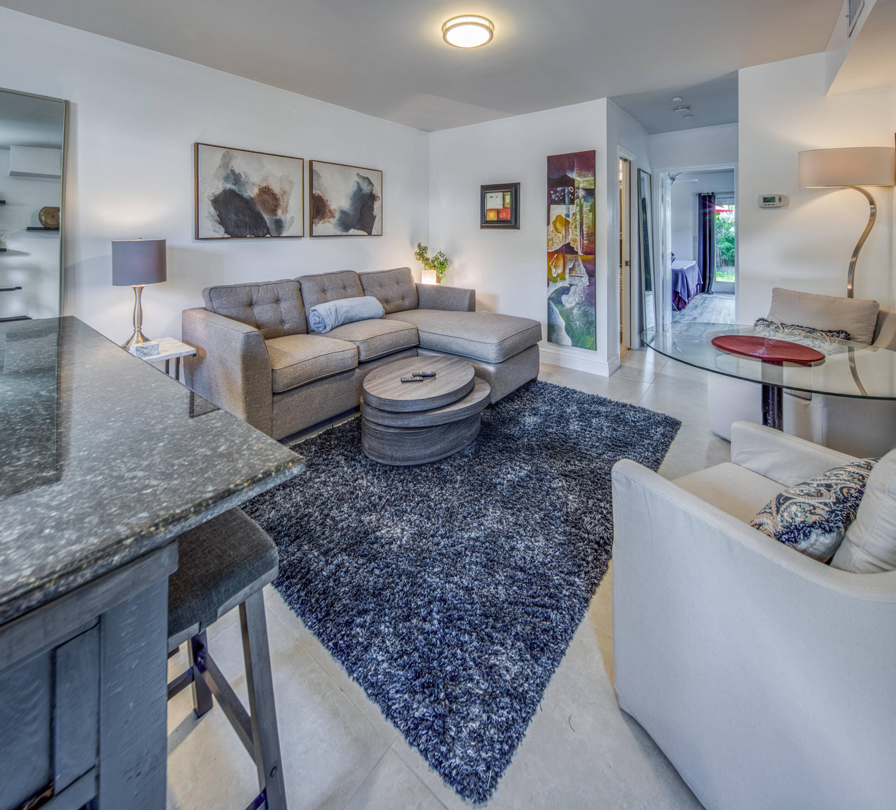 Lake Worth Beach, FL 33460,1331 N N ST Guest House