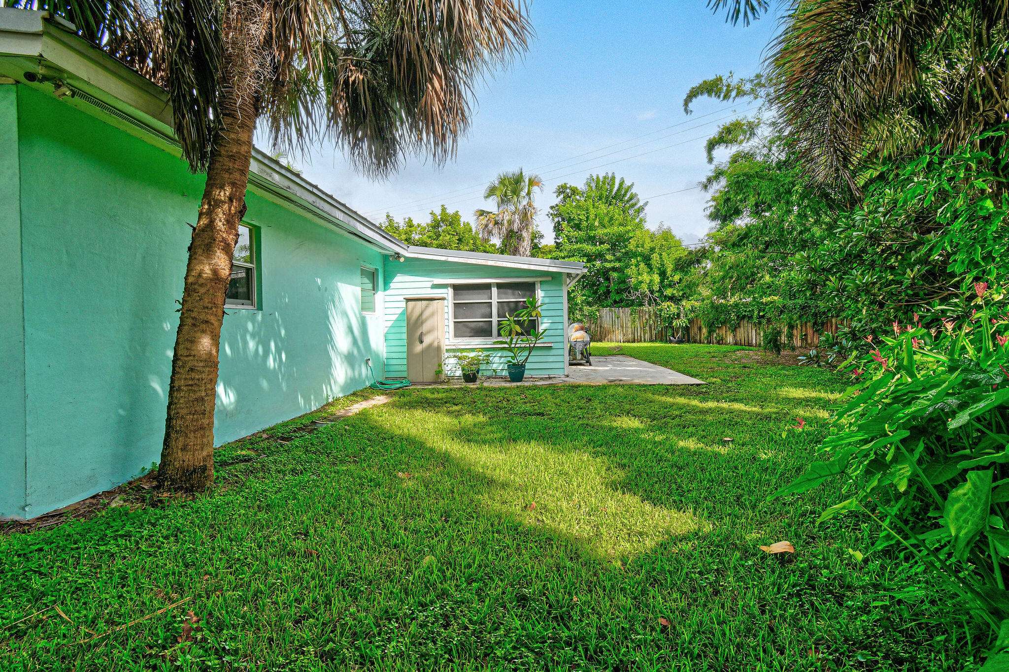 North Palm Beach, FL 33408,400 Northlake DR