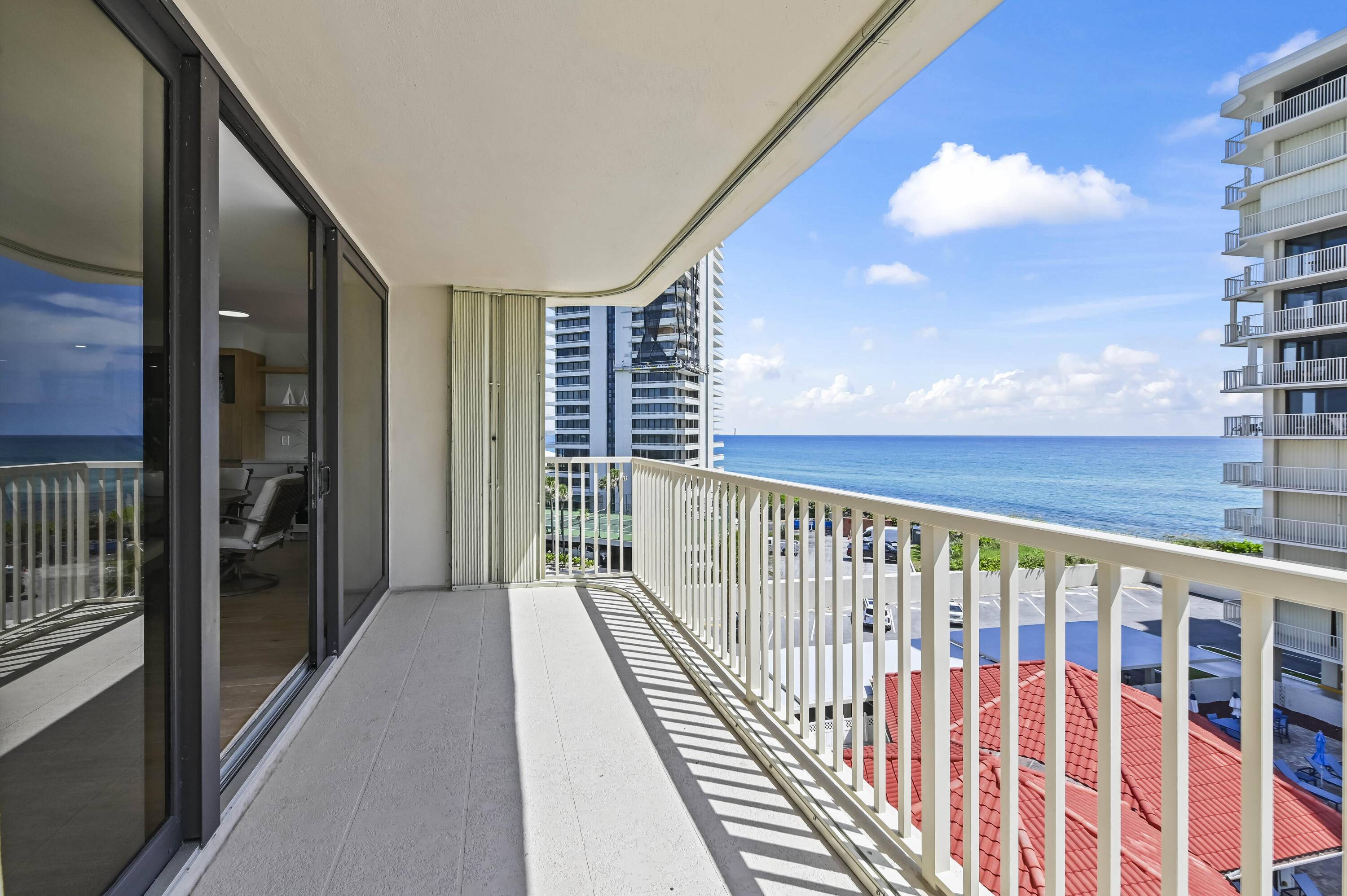 Singer Island, FL 33404,5480 N Ocean DR B5b