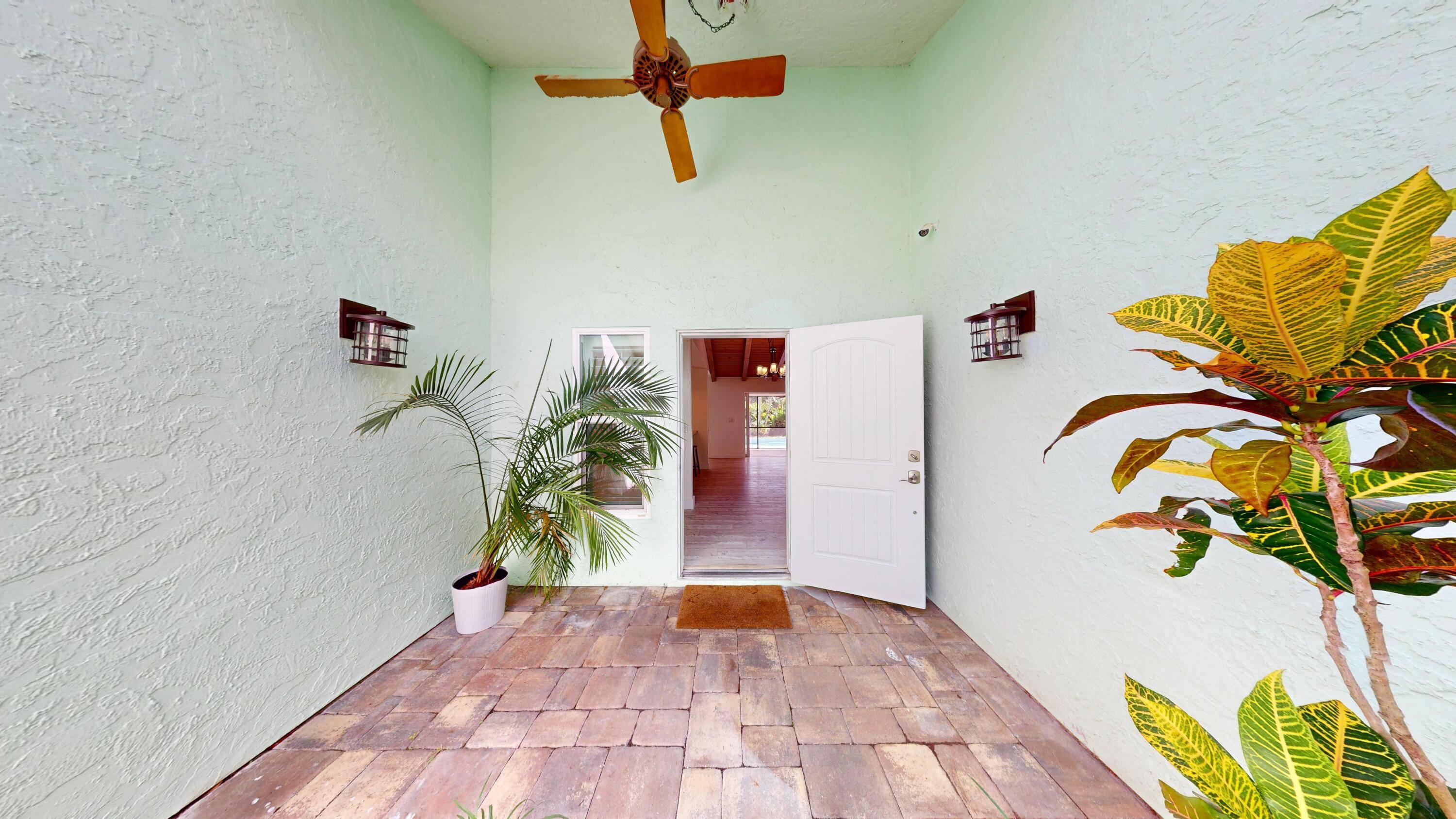 Palm Beach Gardens, FL 33410,10174 Dogwood AVE