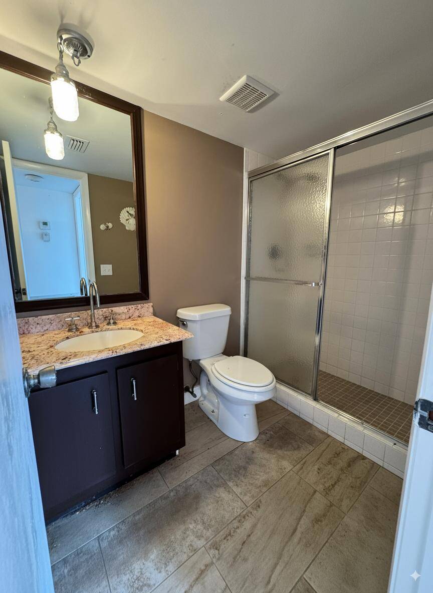 Delray Beach, FL 33445,2820 SW 22nd AVE 2040