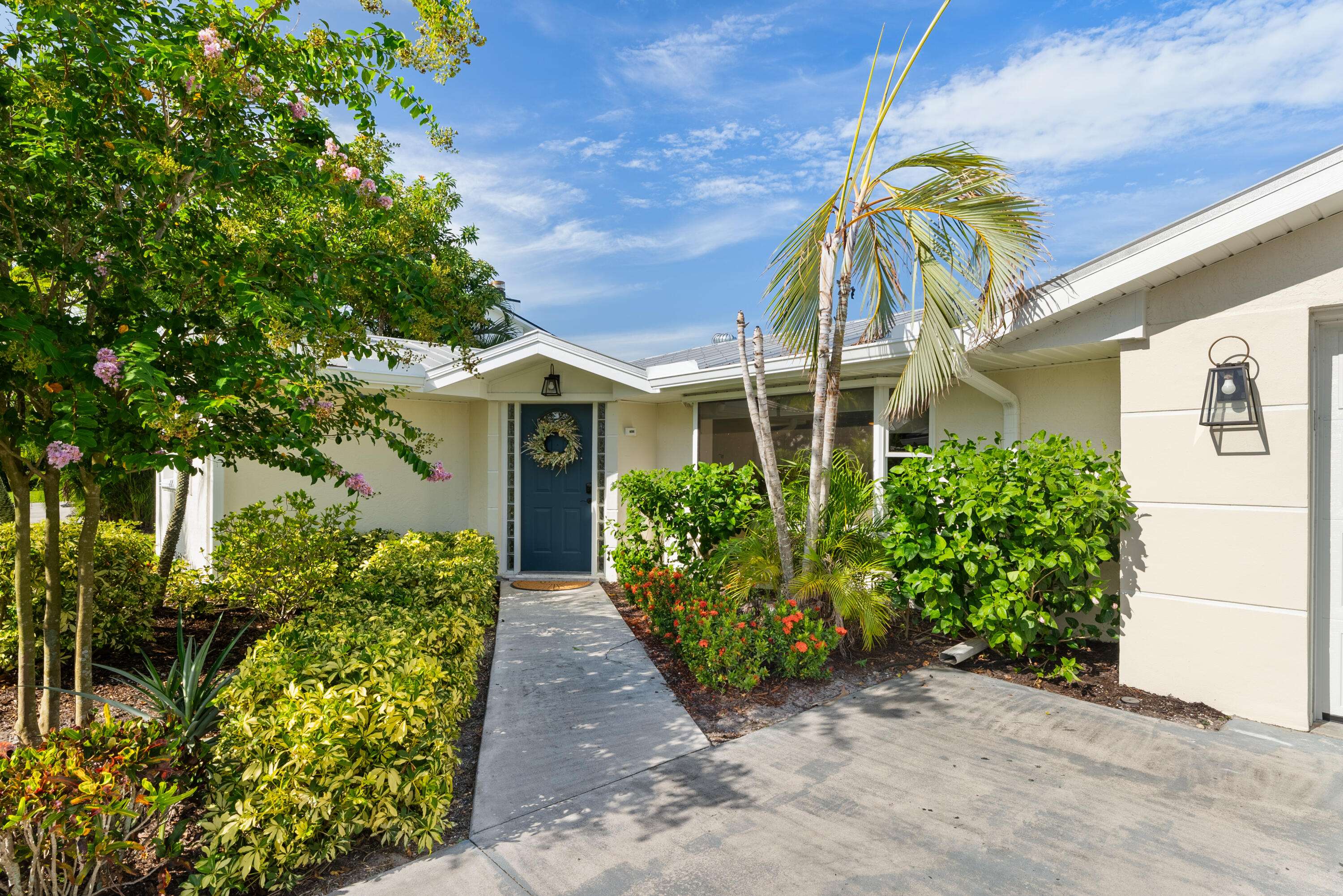 Palm City, FL 34990,1229 SW Dyer Point RD