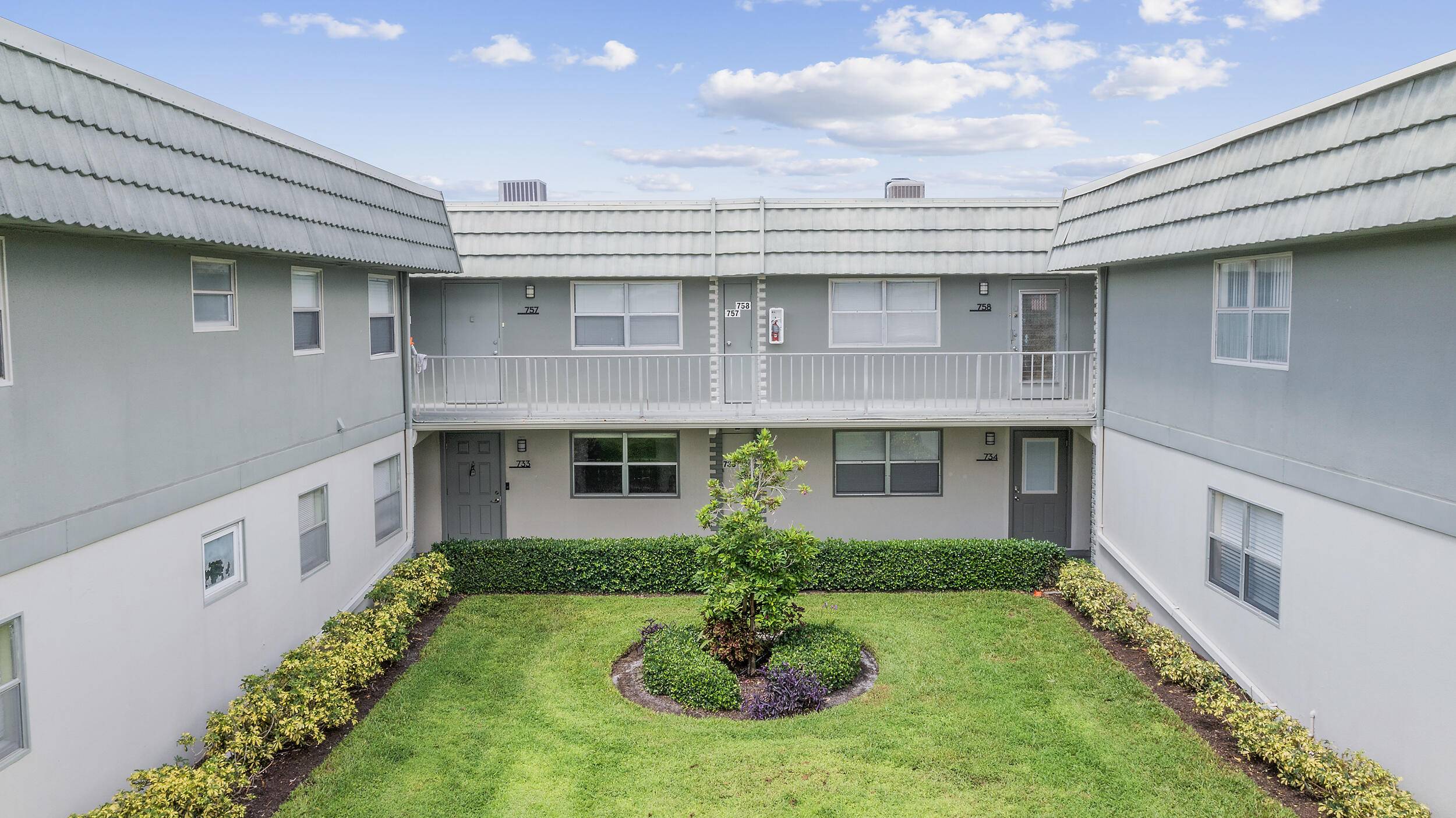 Delray Beach, FL 33484,733 Flanders P