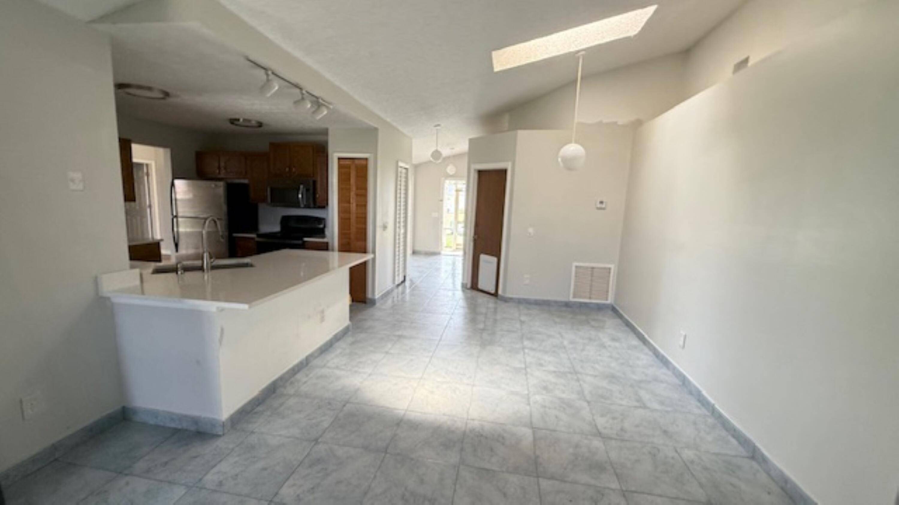 Port Saint Lucie, FL 34953,901 SW Gaitor AVE