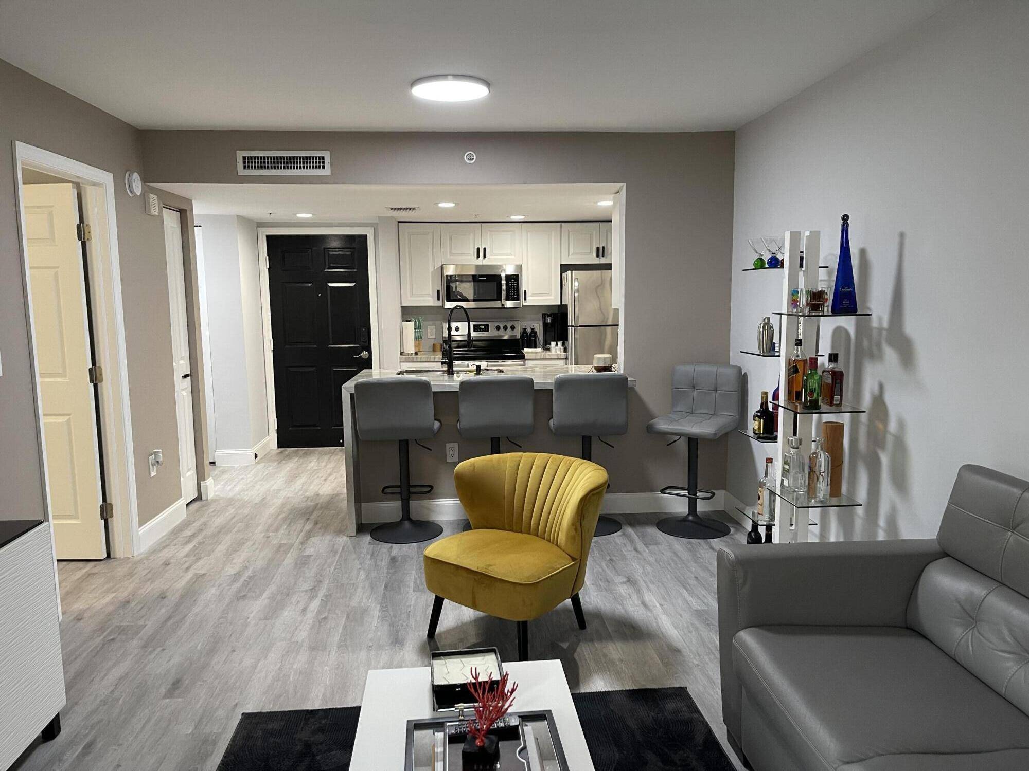 West Palm Beach, FL 33407,1801 N Flagler (Seasonal Rental) DR 611