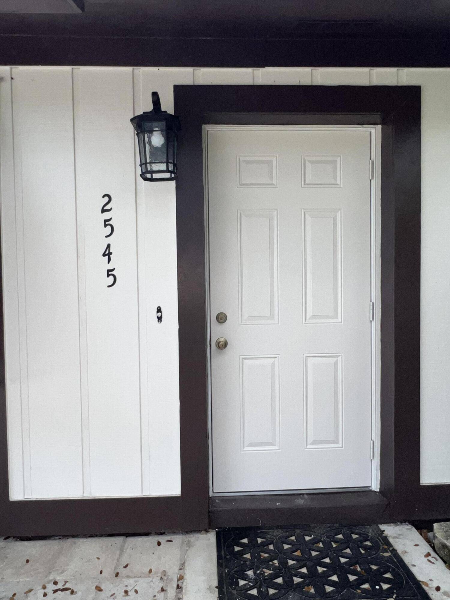 North Palm Beach, FL 33403,2545 Conroy DR