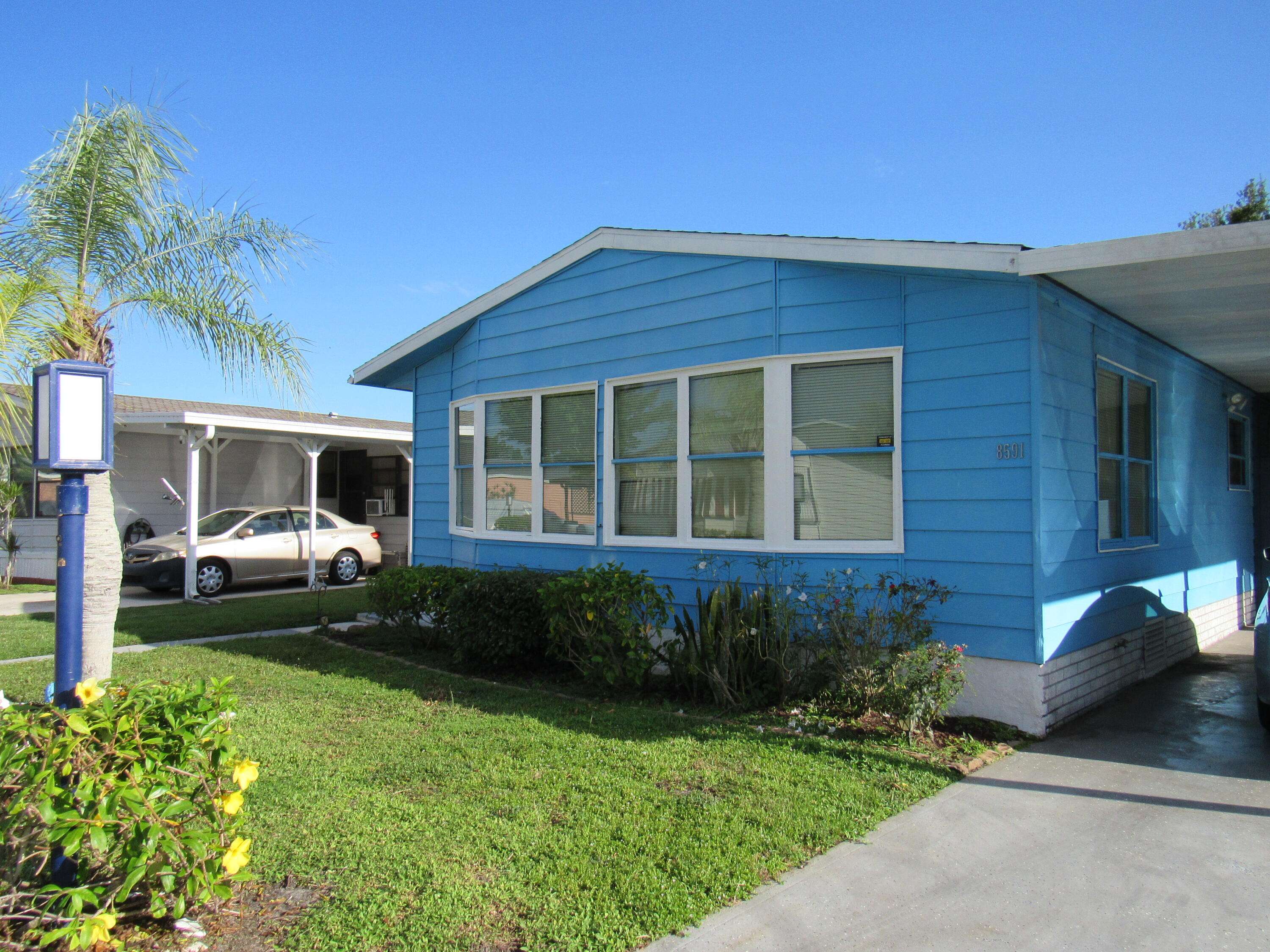 Port Saint Lucie, FL 34952,8591 Mary Ann LN