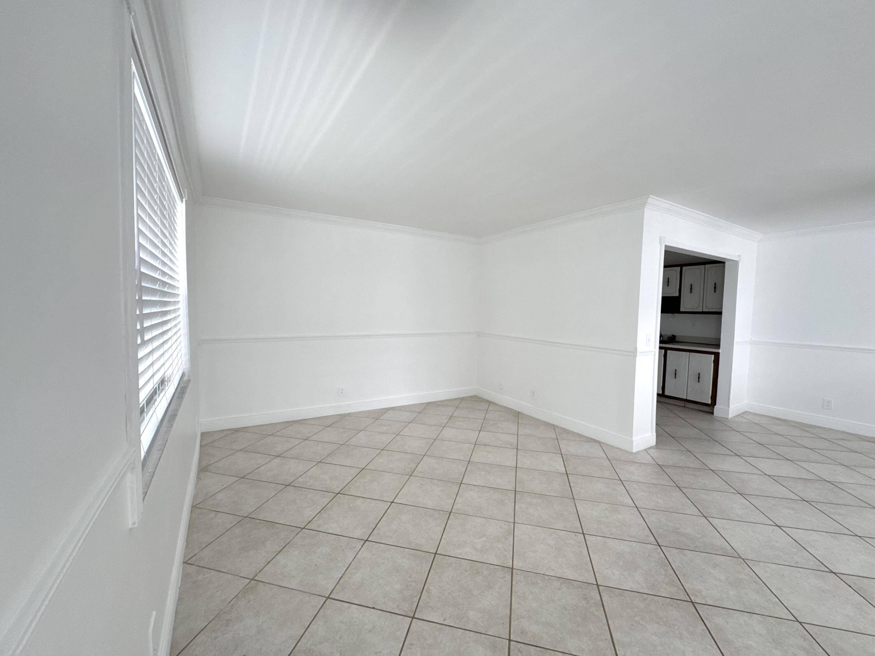 Delray Beach, FL 33484,80 Normandy B