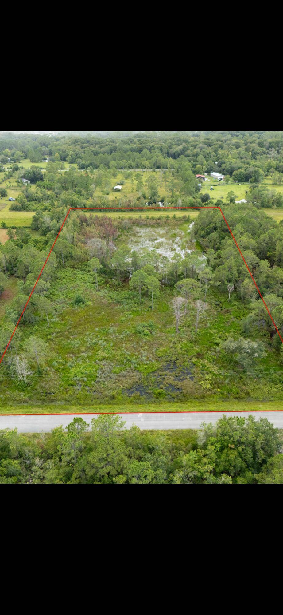 Okeechobee, FL 34972,540 NE 365th LN