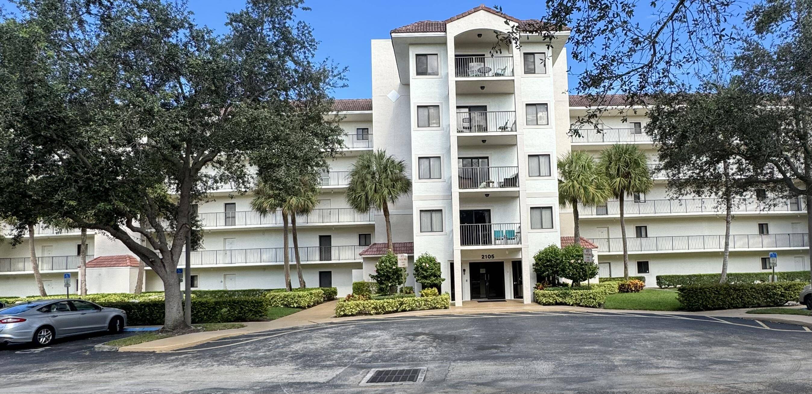 Delray Beach, FL 33444,2105 Lavers CIR 209