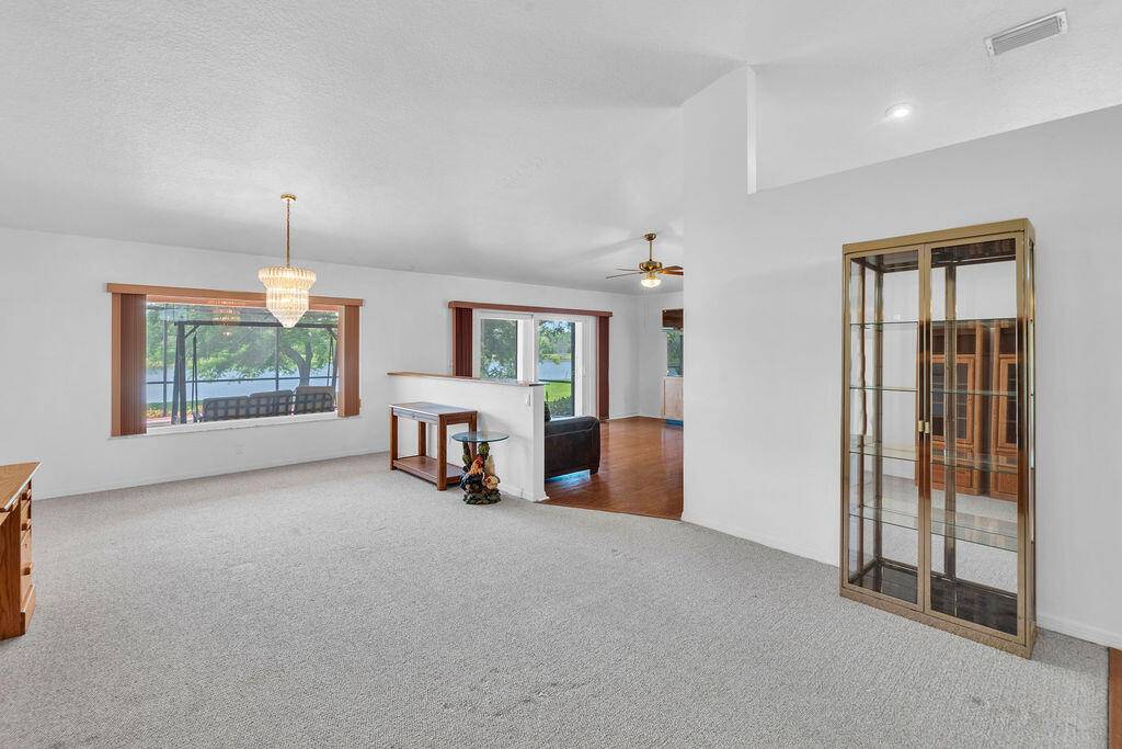 Port Saint Lucie, FL 34984,3373 SE East Snow RD