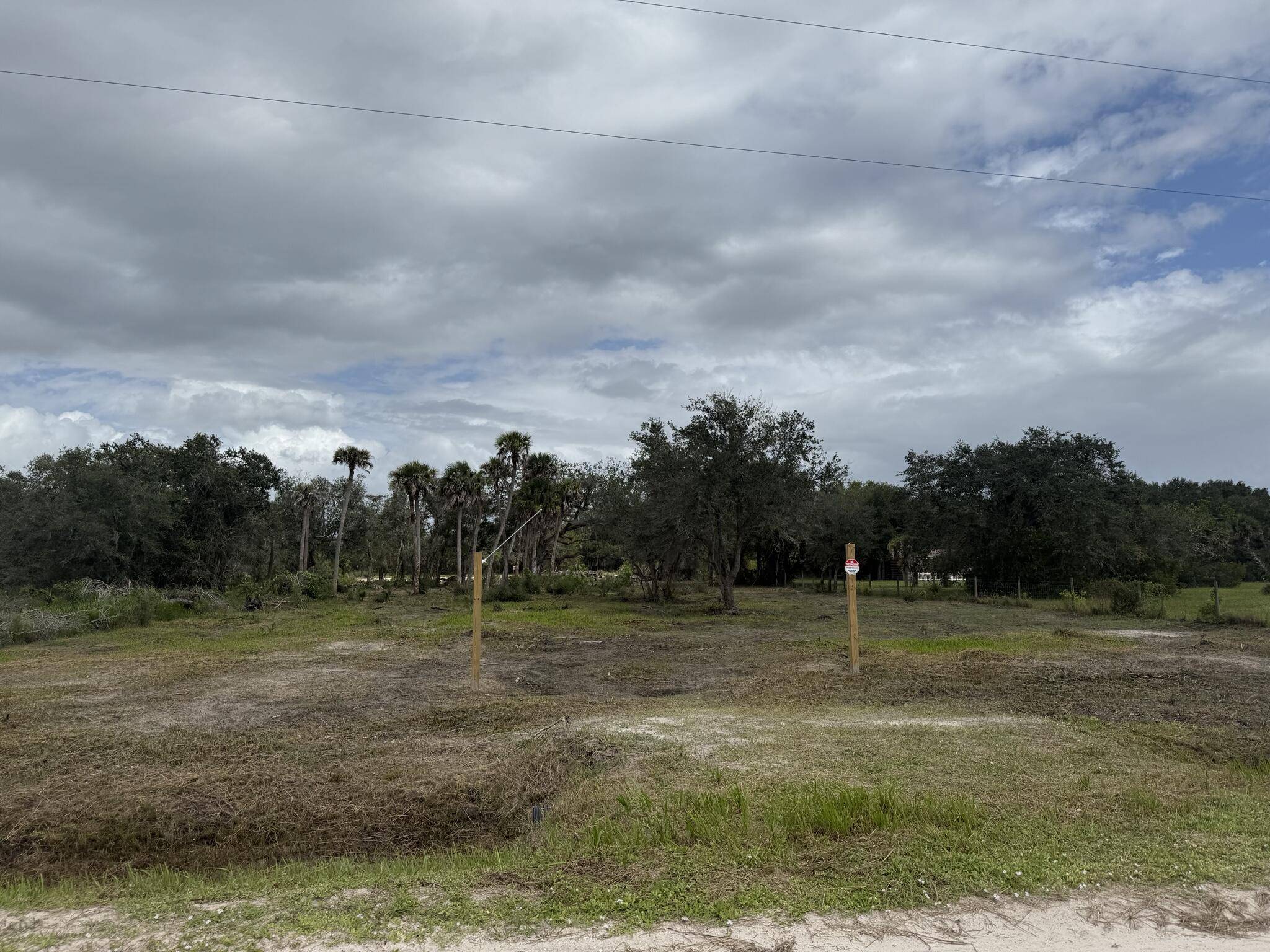 Okeechobee, FL 34972,15723 NW 304th ST