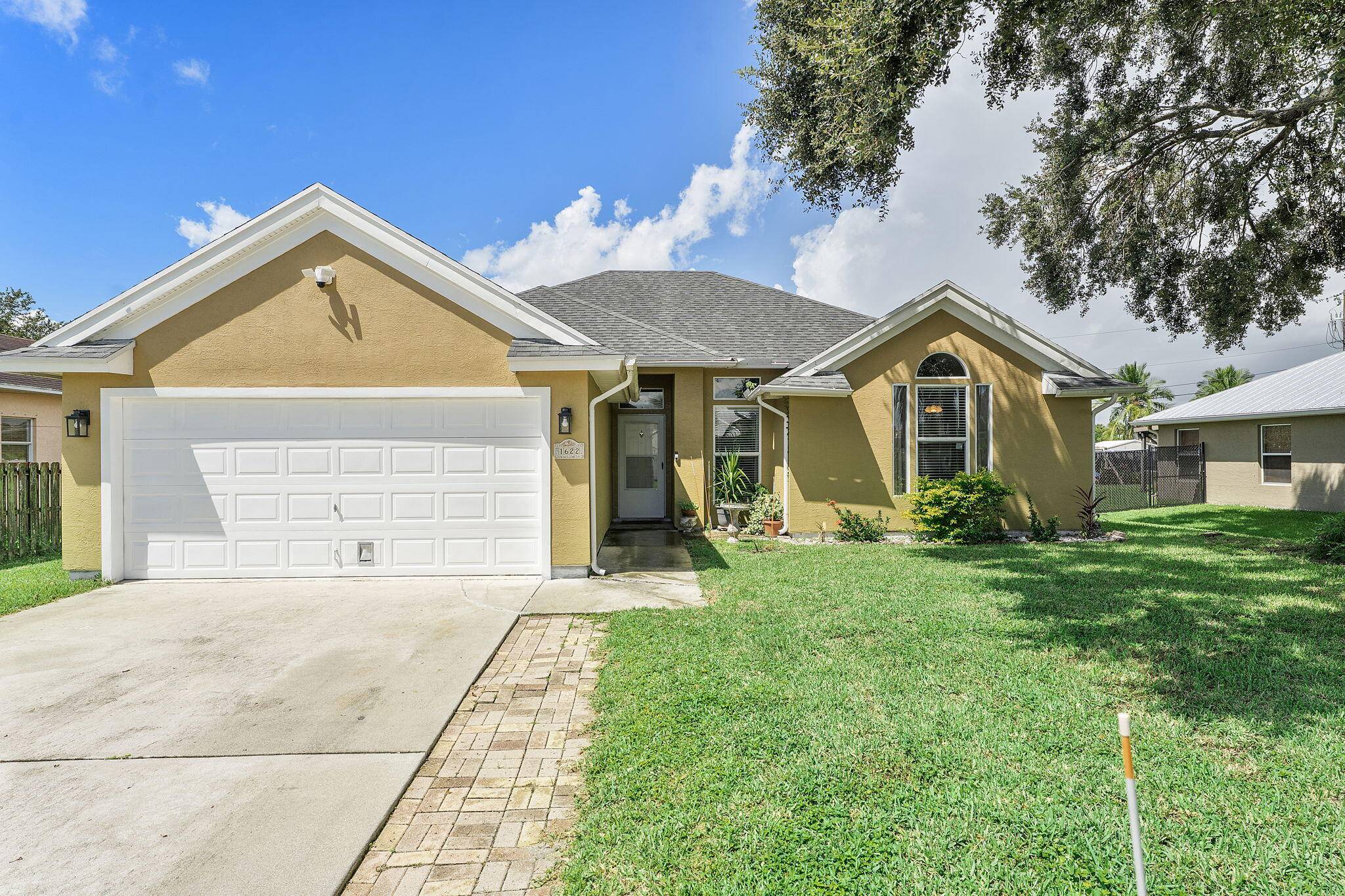 Port Saint Lucie, FL 34987,1622 SW Realty ST