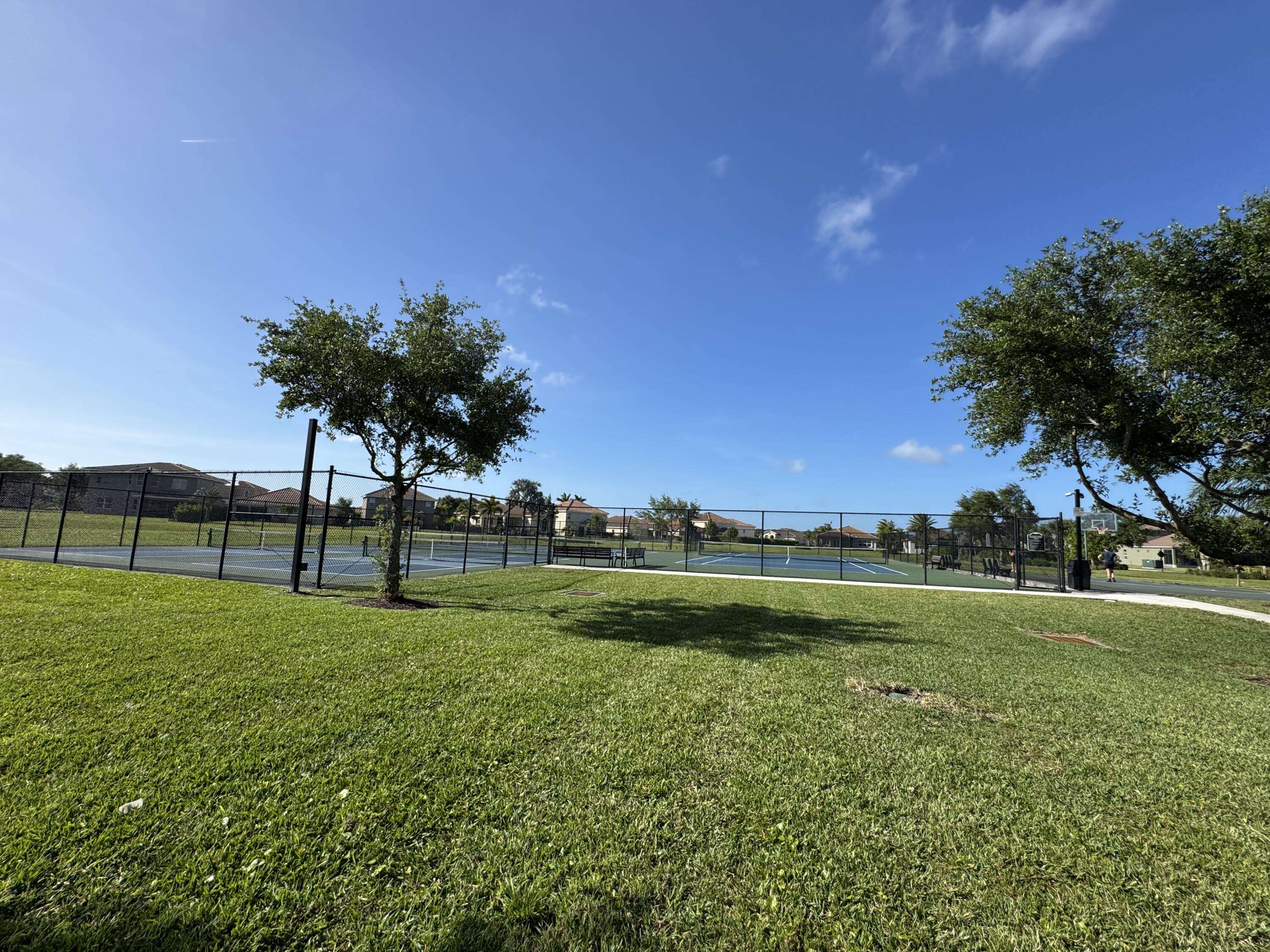 Vero Beach, FL 32968,3318 SW Burlington PL