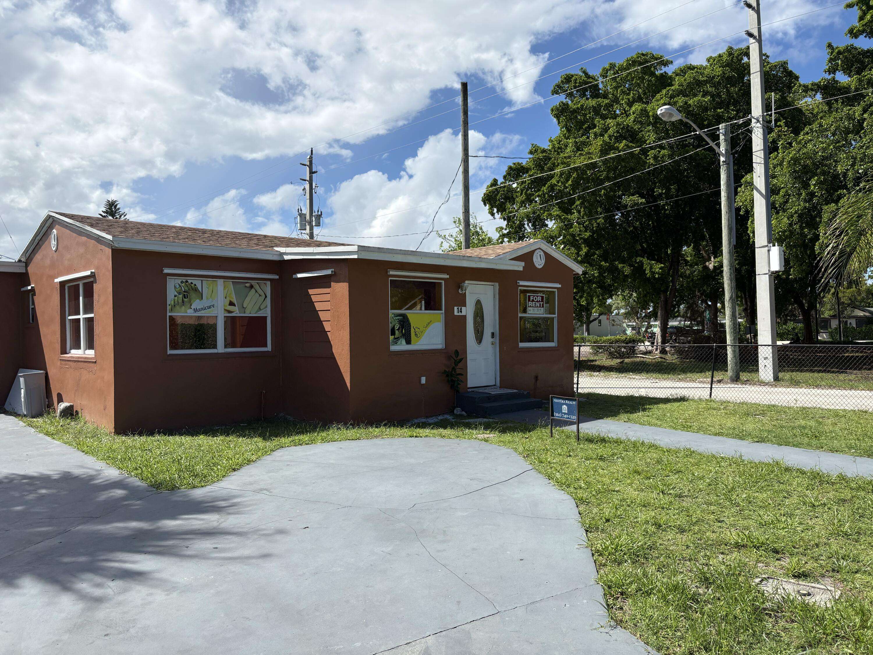 Delray Beach, FL 33444,14 SW 11th AVE