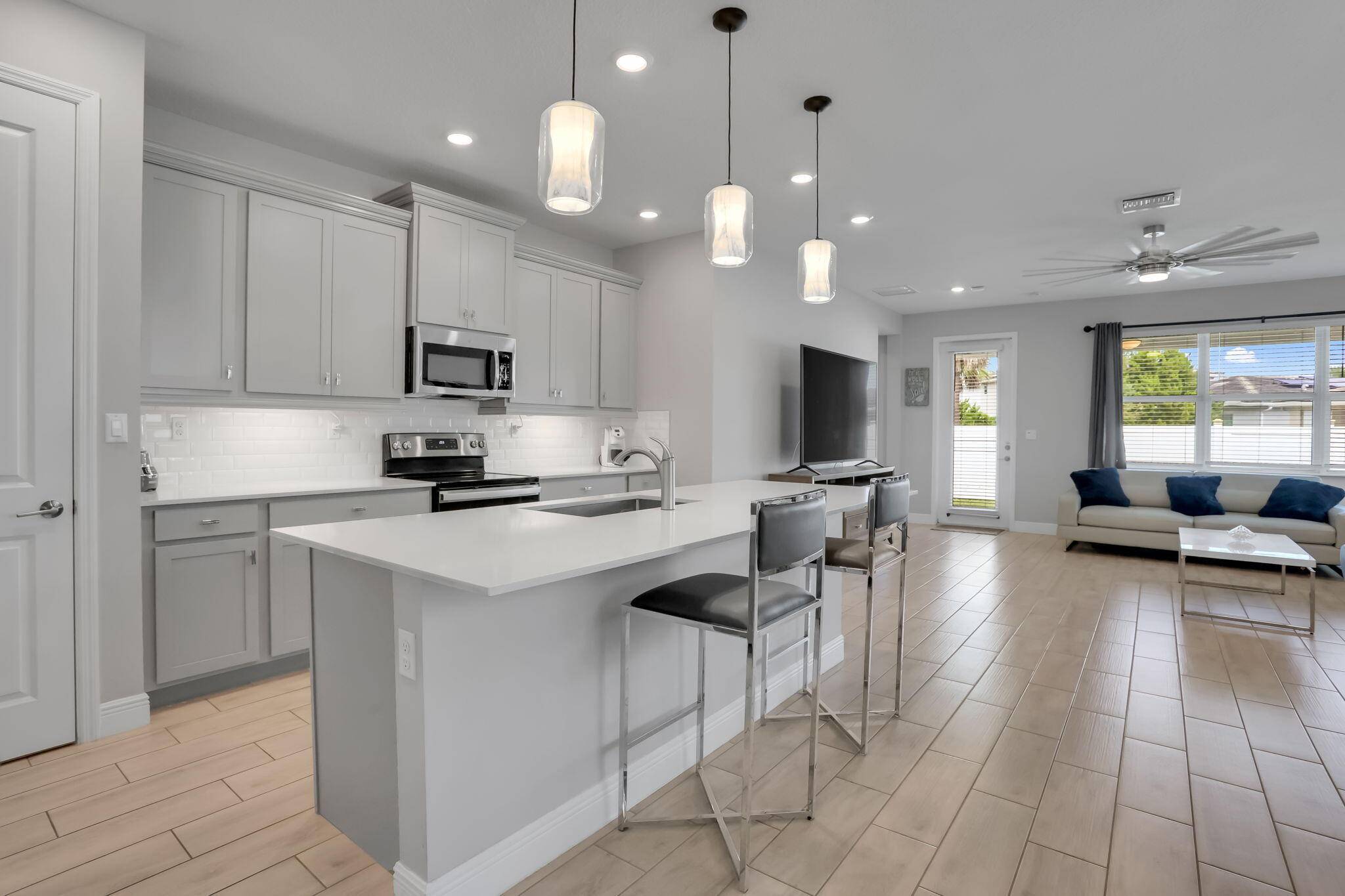 Deerfield Beach, FL 33064,4186 Marina WAY