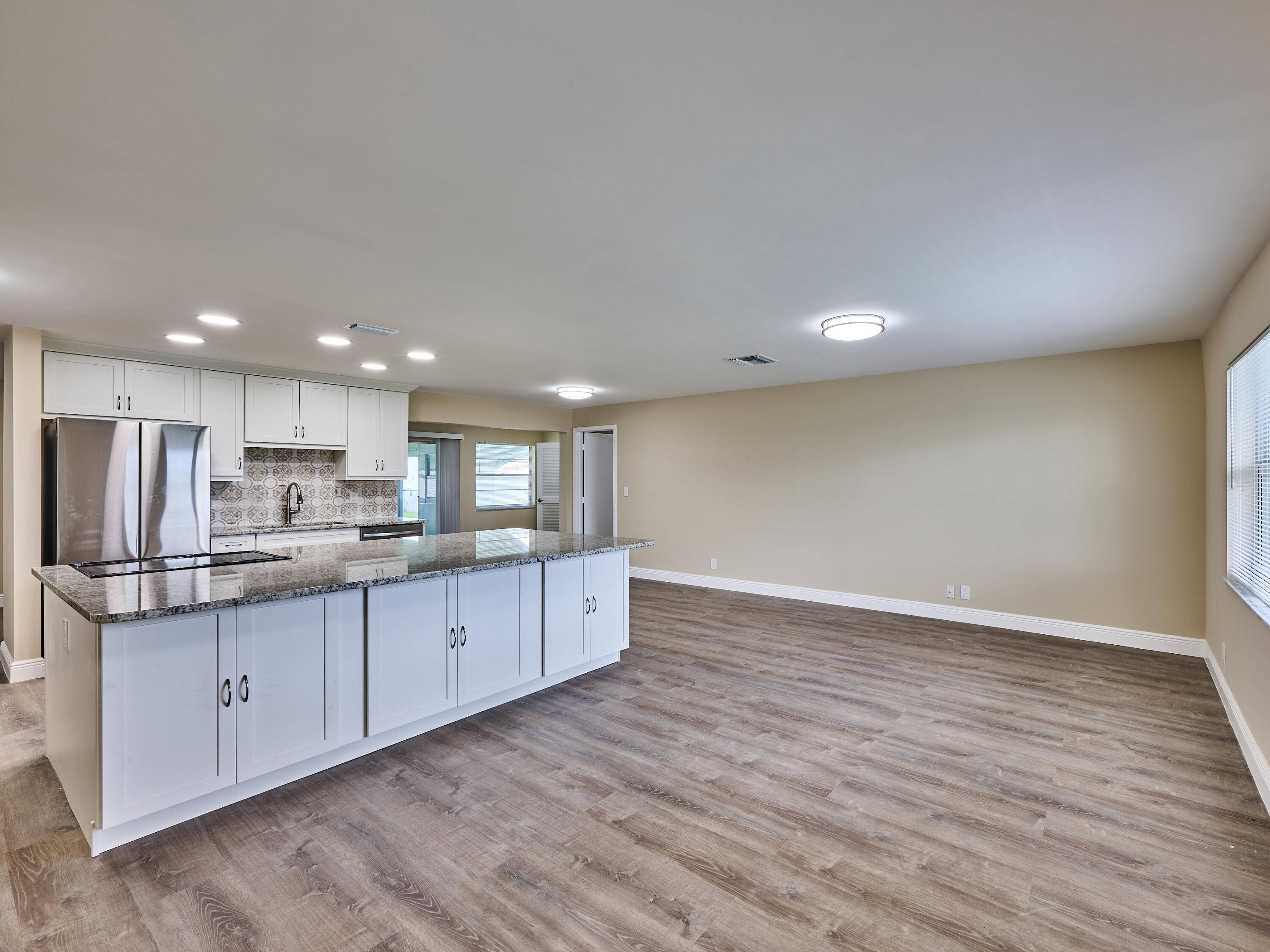 Boynton Beach, FL 33426,2081 SW 13th TER