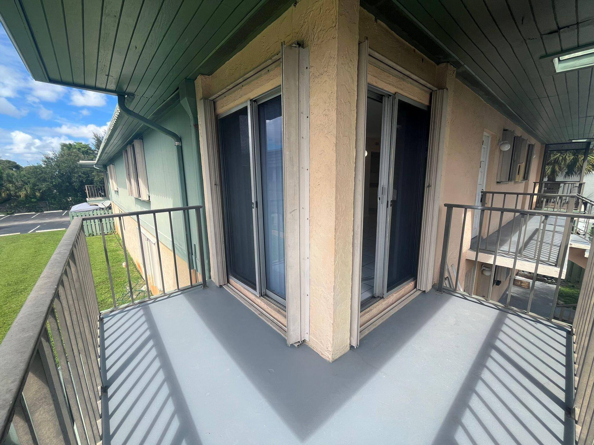 Palm Springs, FL 33406,1856 S Fairview Villas DR 3