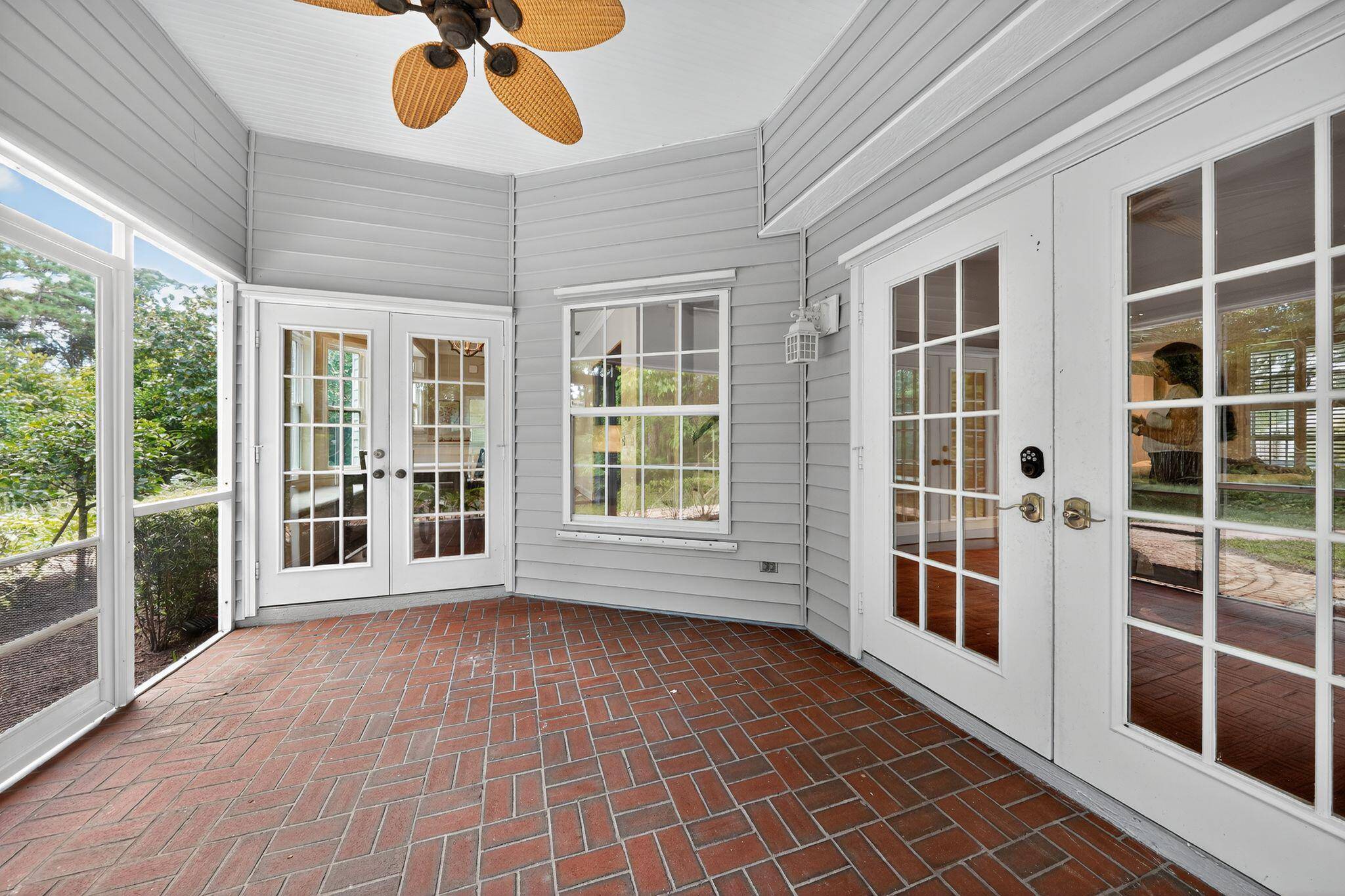 Stuart, FL 34997,556 SE Meadow Wood WAY