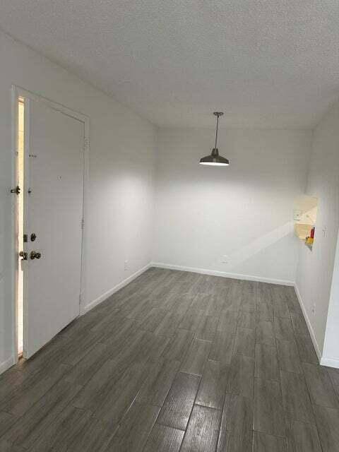 West Palm Beach, FL 33415,1846 Abbey RD 204