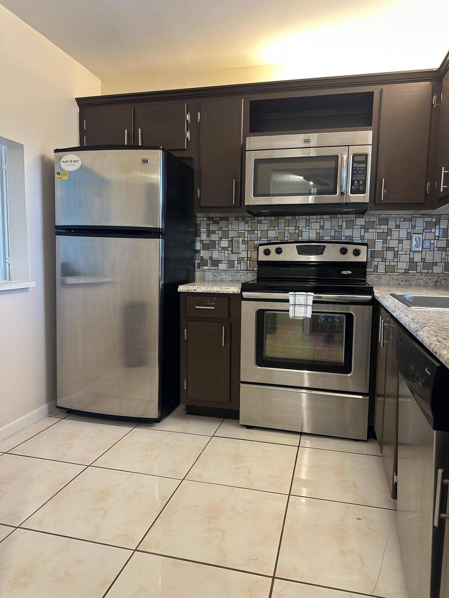 Boca Raton, FL 33428,9355 SW 8th ST 311