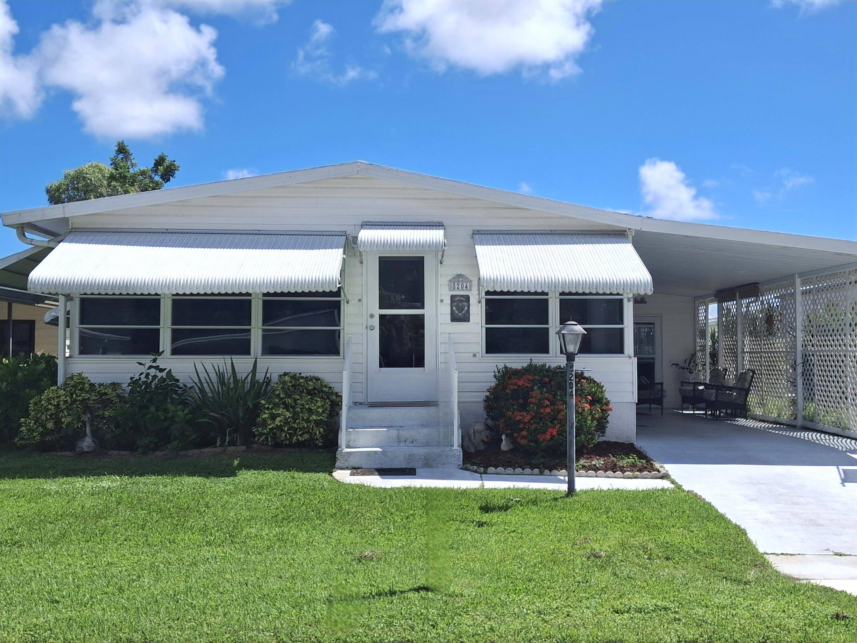 Port Saint Lucie, FL 34952,8204 W Bitterbush LN