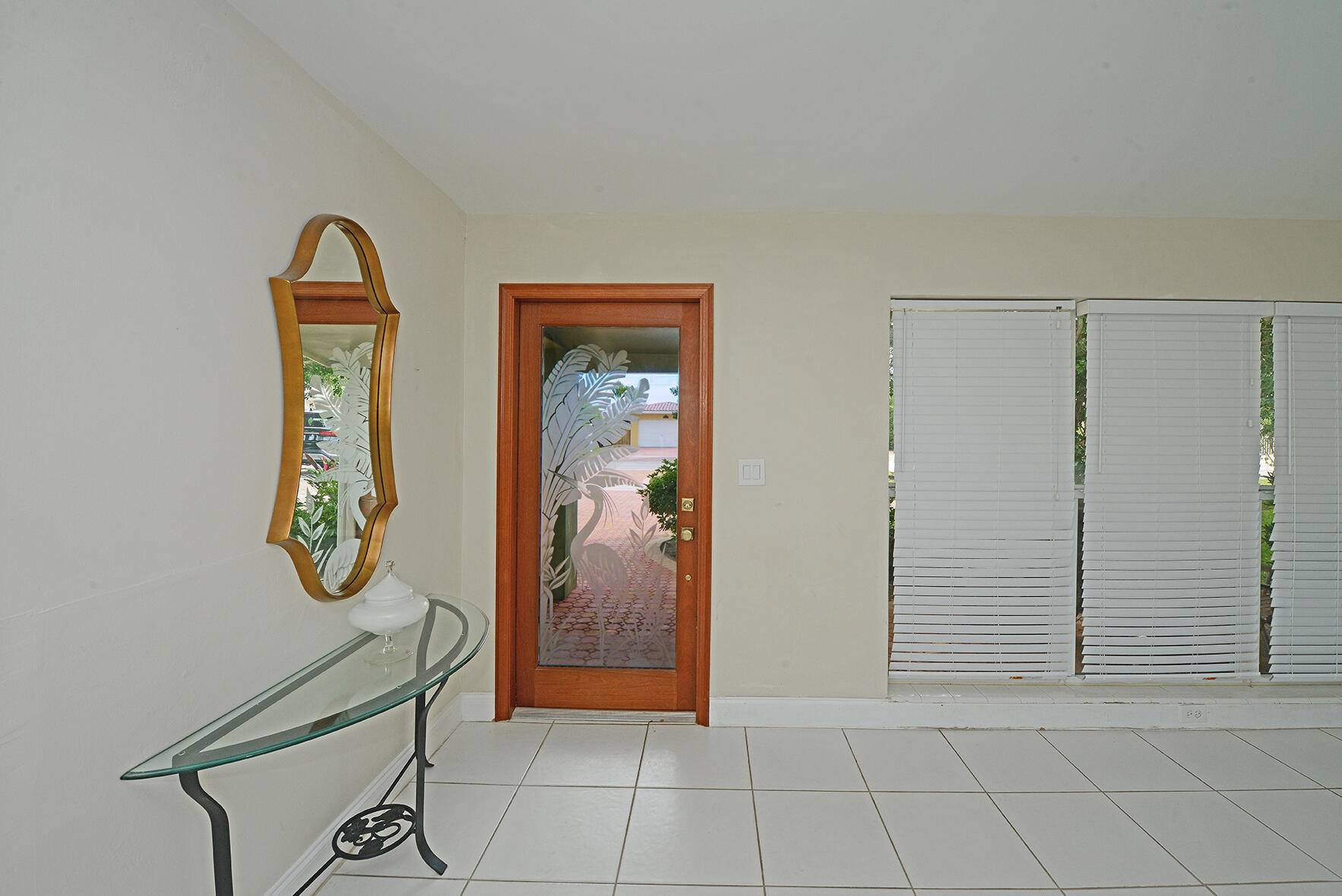Pompano Beach, FL 33060,1001 SE 5 AVE