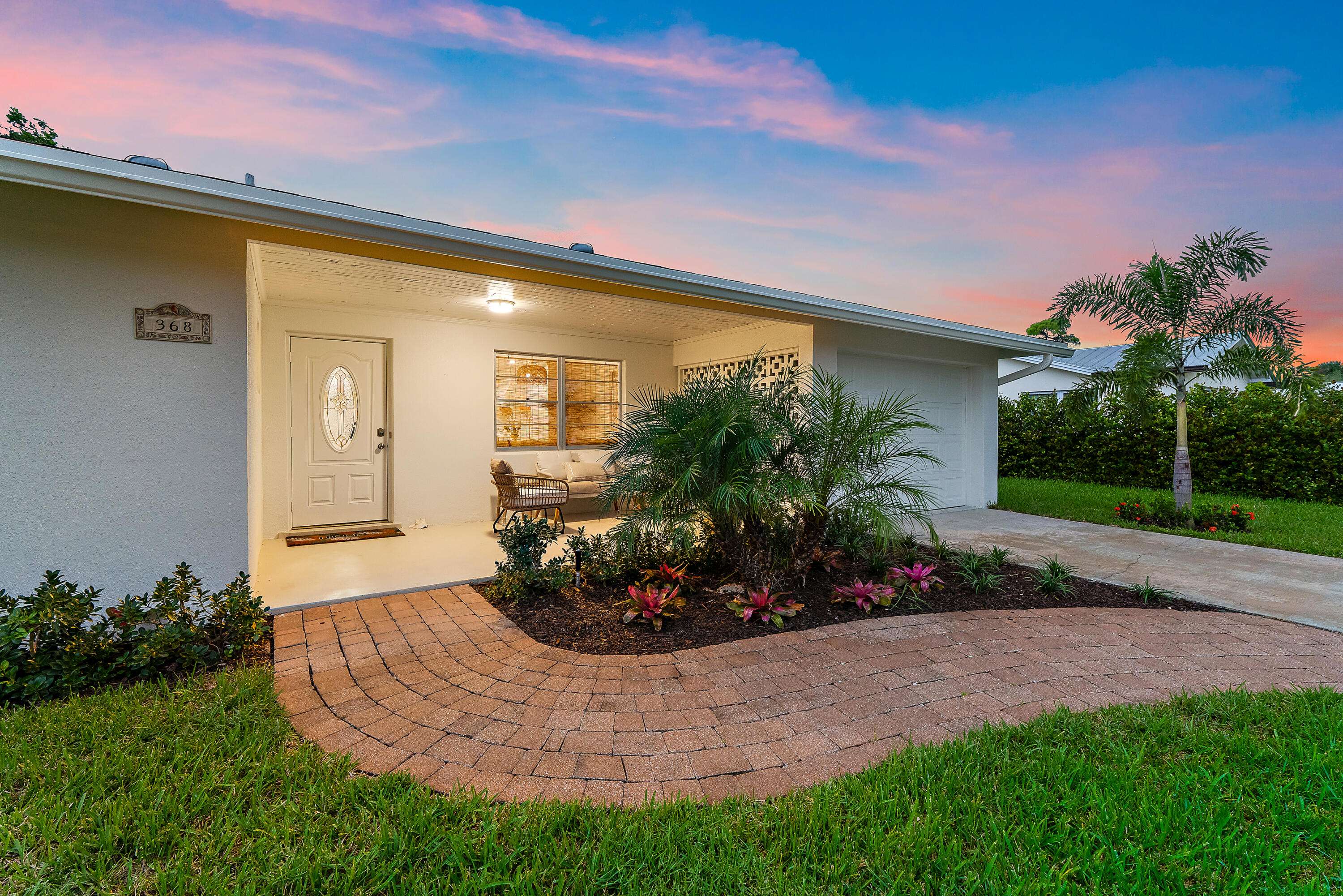 Tequesta, FL 33469,368 Church RD