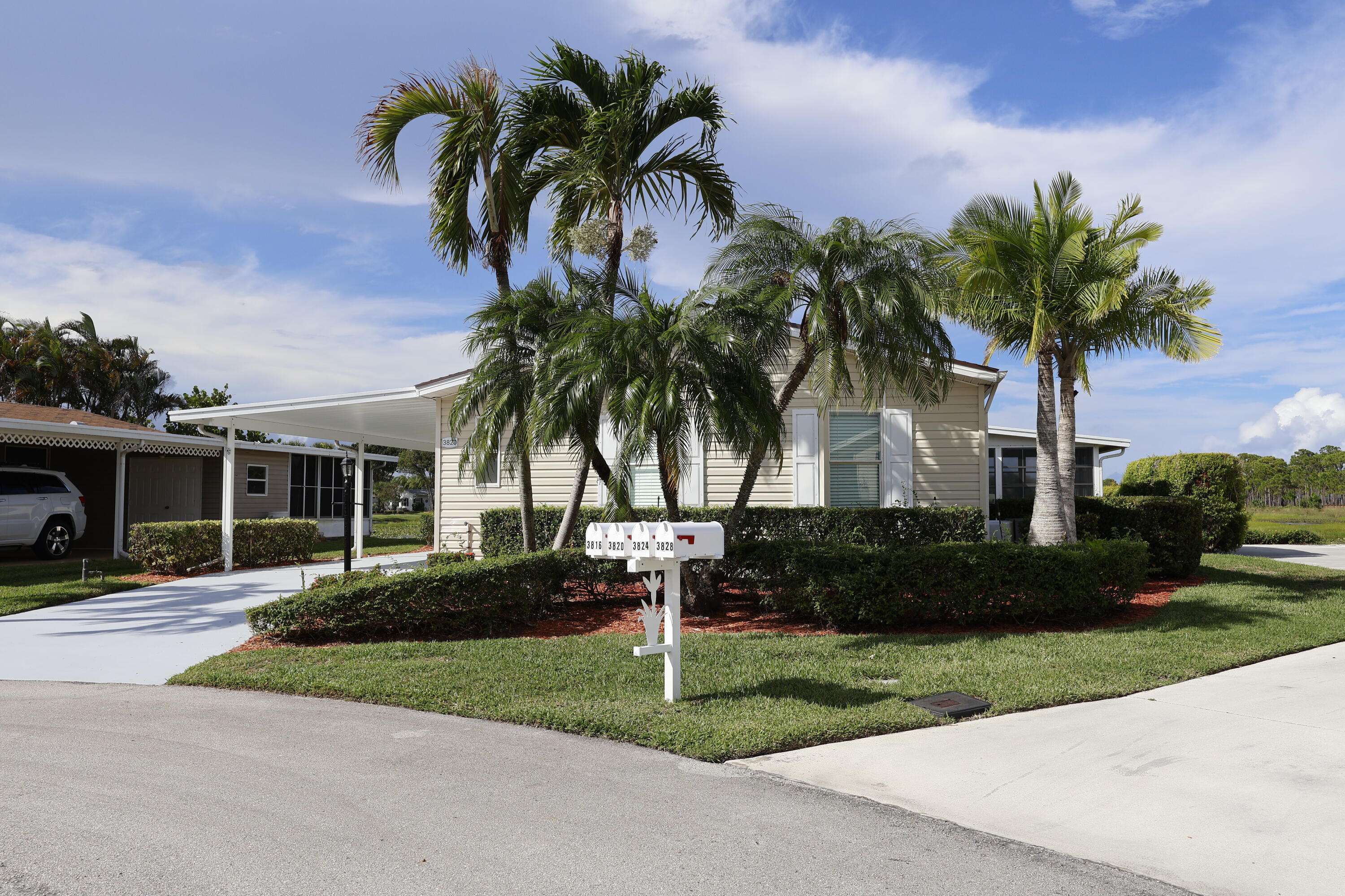 Port Saint Lucie, FL 34952,3820 Nimblewill CT