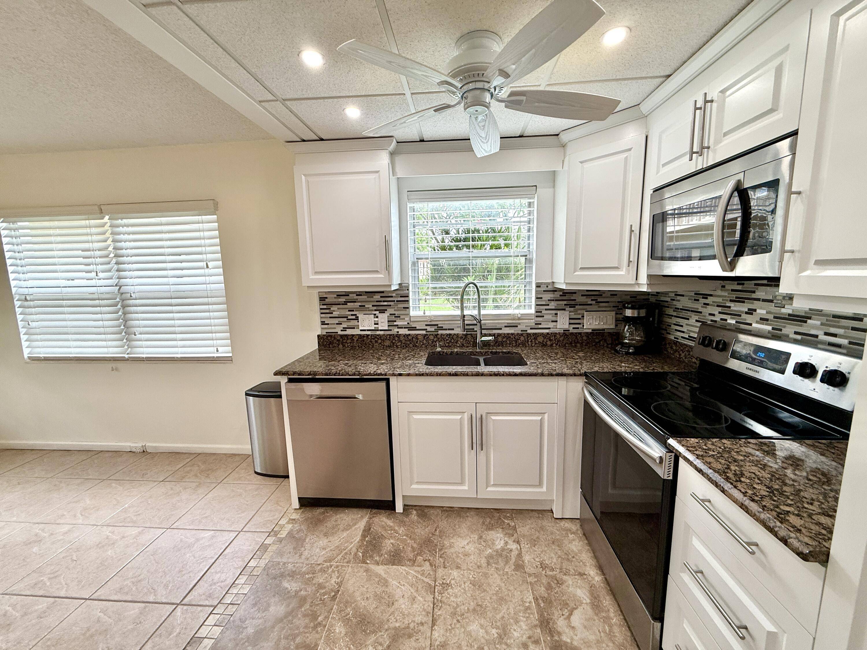 Deerfield Beach, FL 33442,53 Upminster C