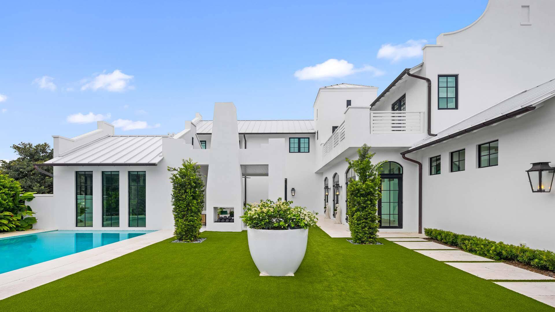 Delray Beach, FL 33483,734 S Ocean BLVD