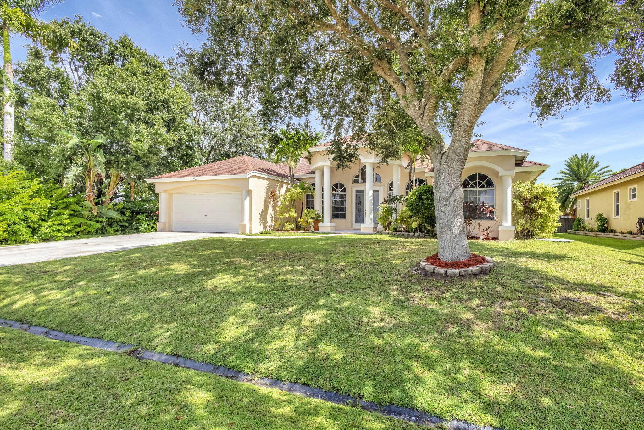 Port Saint Lucie, FL 34953,1717 SW Erie ST