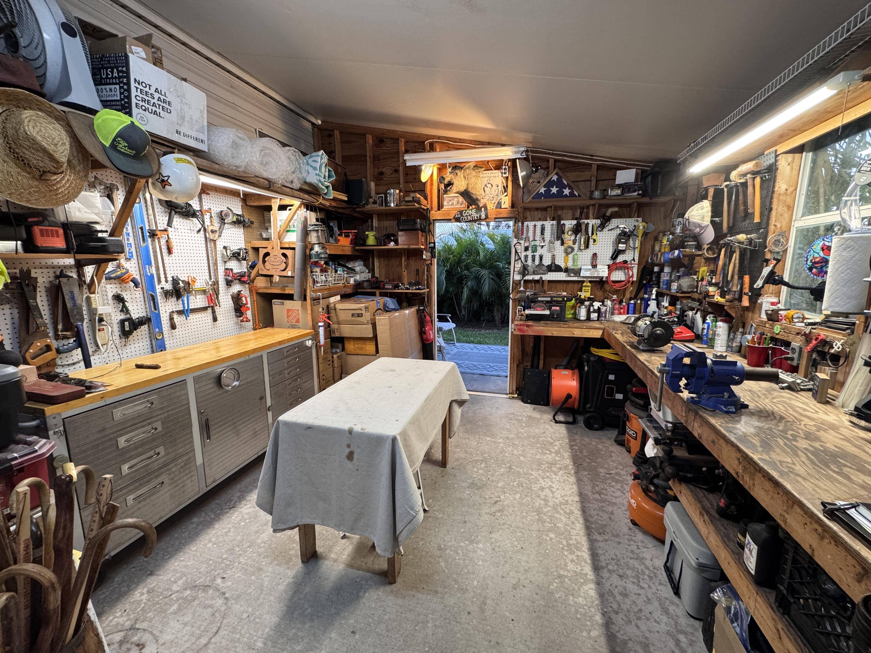 Okeechobee, FL 34974,1693 SW 35th CIR