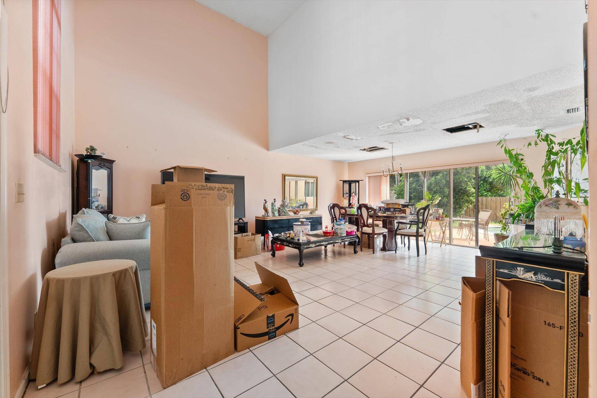 Pembroke Pines, FL 33025,10372 SW 9th LN