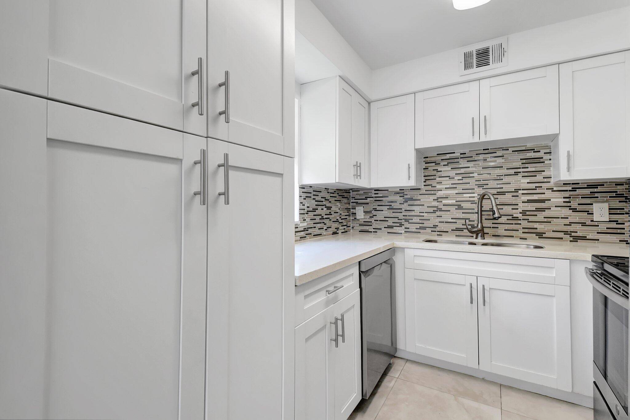 Delray Beach, FL 33446,21 Brittany A CT A