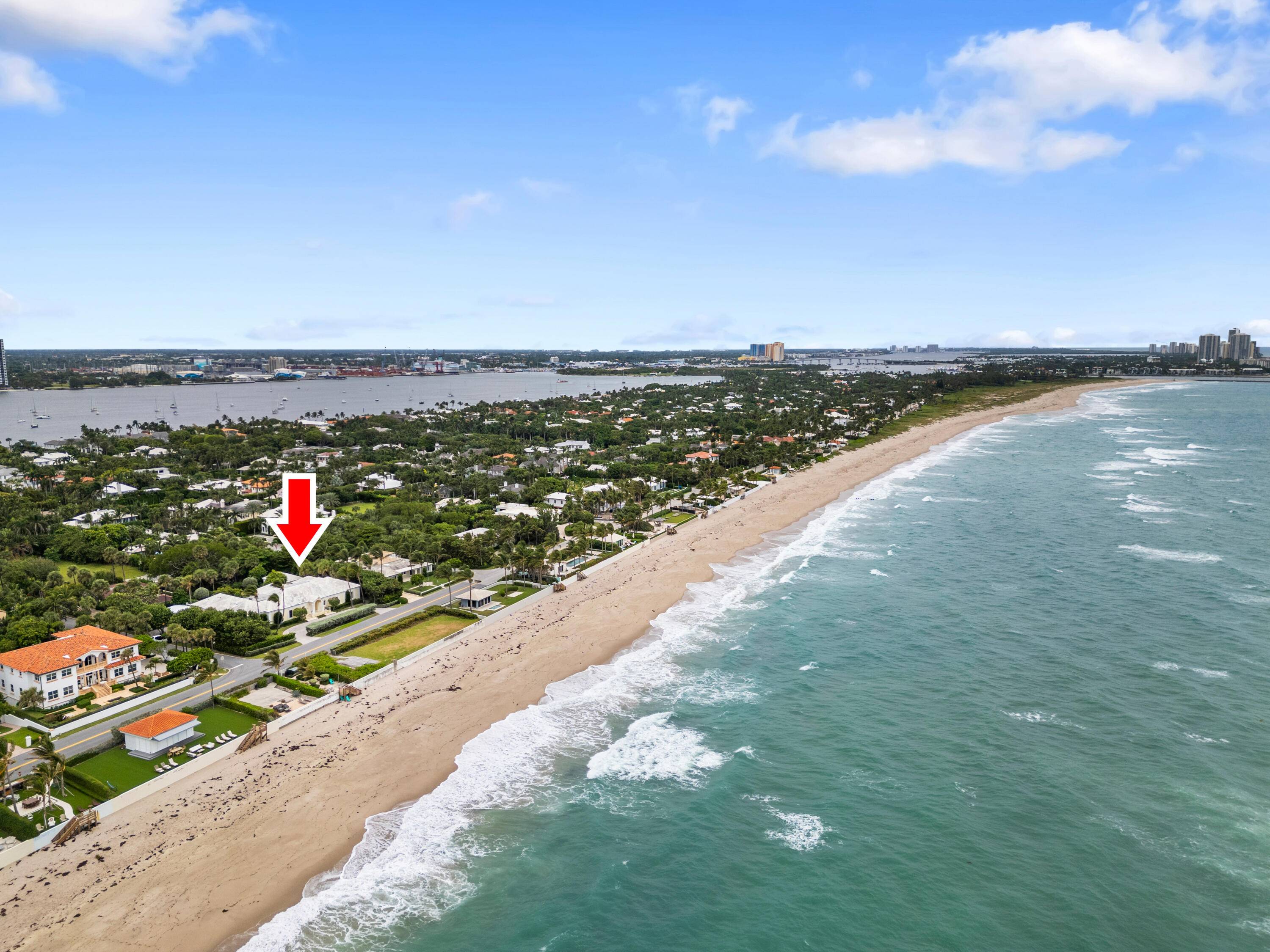 Palm Beach, FL 33480,1160 N Ocean BLVD