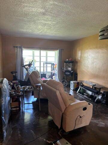 Pompano Beach, FL 33064,2475 W Golf BLVD 145