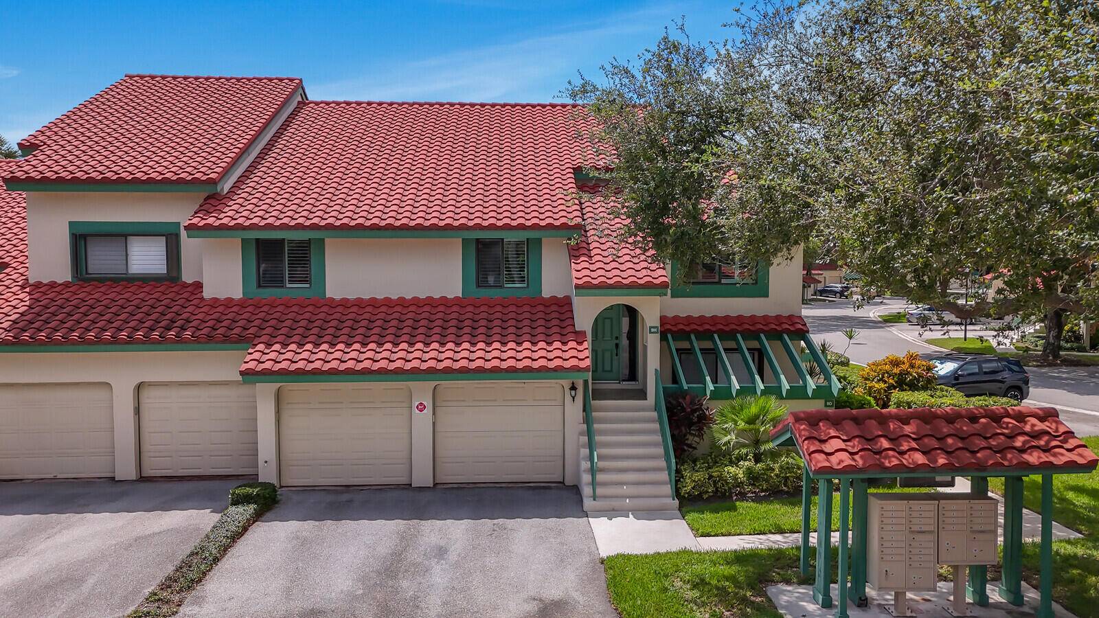 Palm Beach Gardens, FL 33418,9 E Lexington LN H