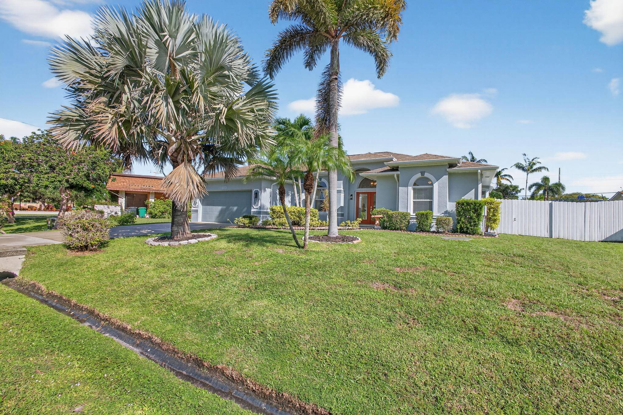 Port Saint Lucie, FL 34952,1113 SE Petunia AVE