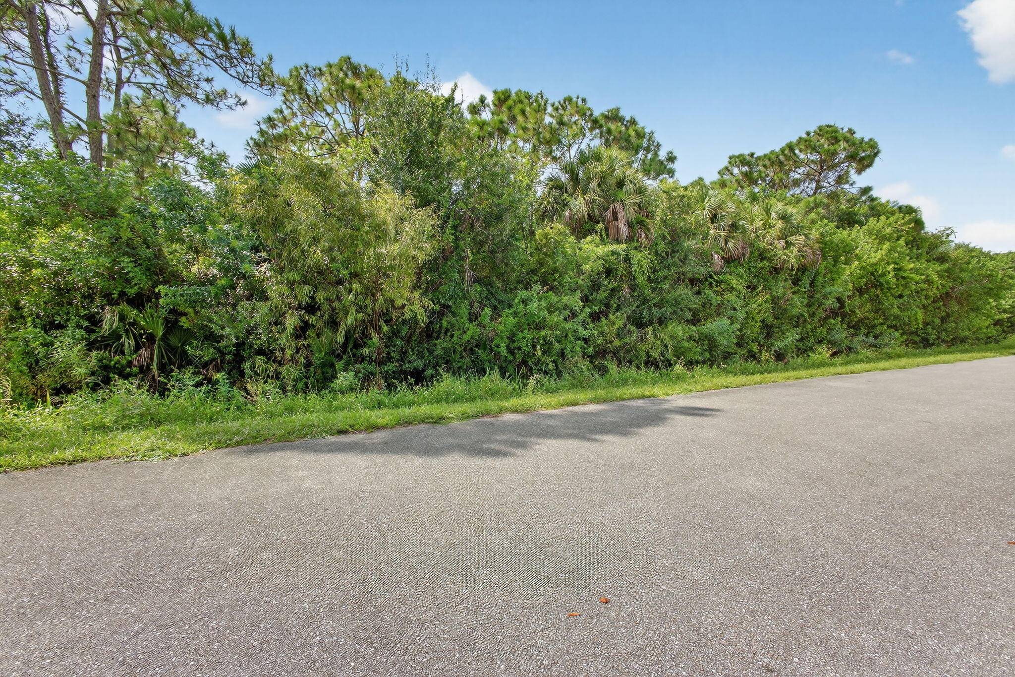 Okeechobee, FL 34972,3747 NW 29th AVE