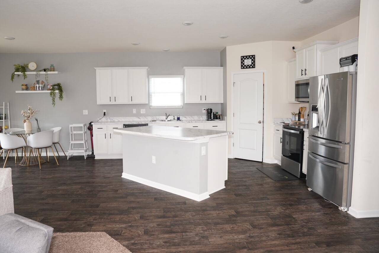 Jacksonville, FL 32222,8088 Dancing Fox ST