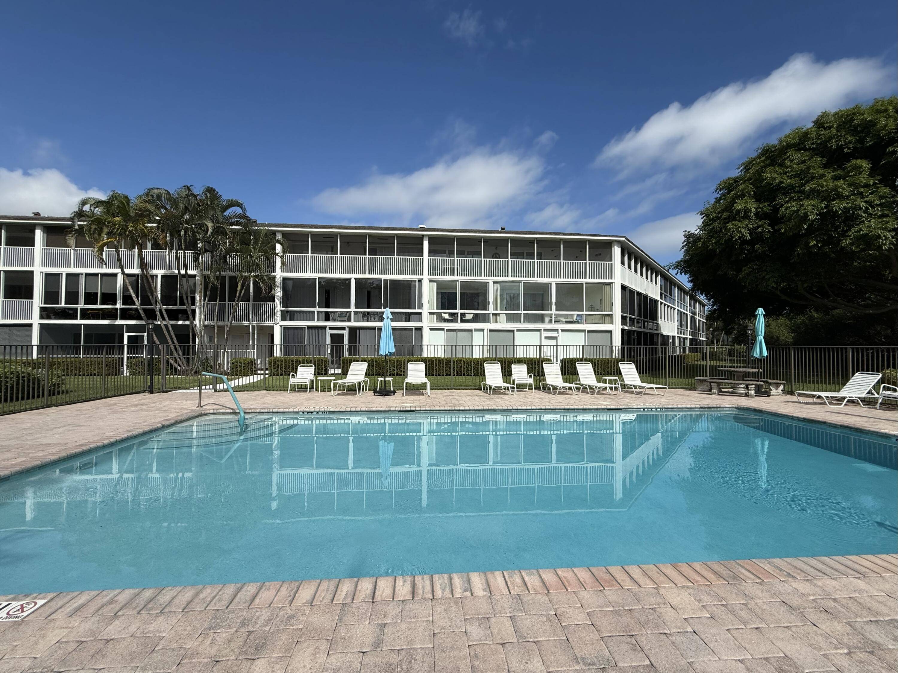 Juno Beach, FL 33408,50 Celestial WAY 305